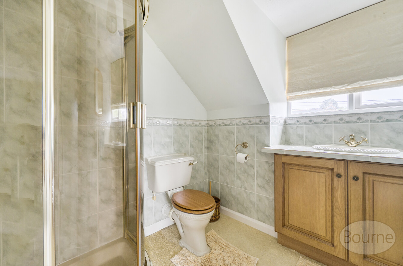 Grosvenor Road, Medstead, Alton, Hampshire, GU34, photo 9