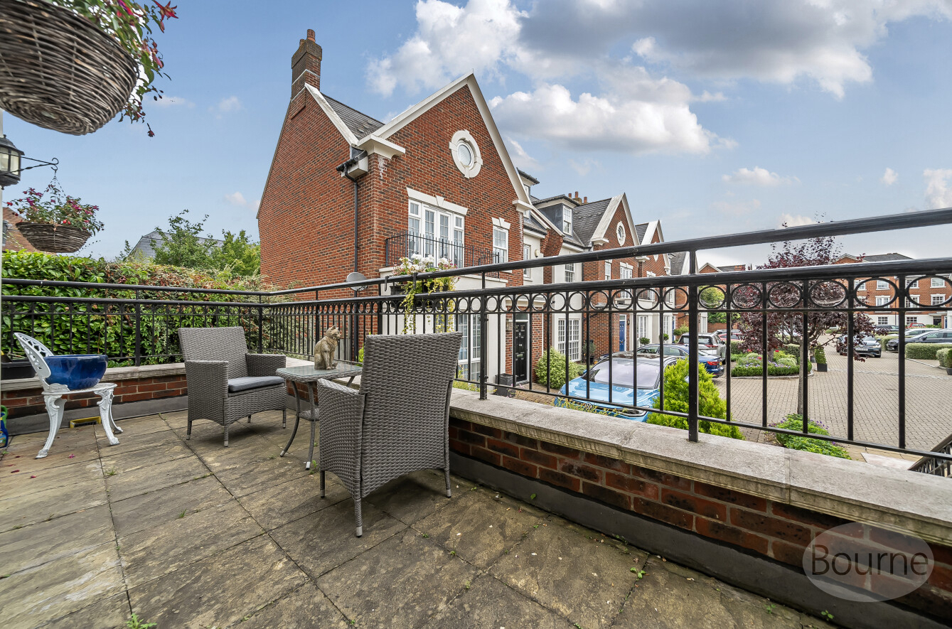 White Lion Gate, Cobham, Surrey, KT11, photo 9