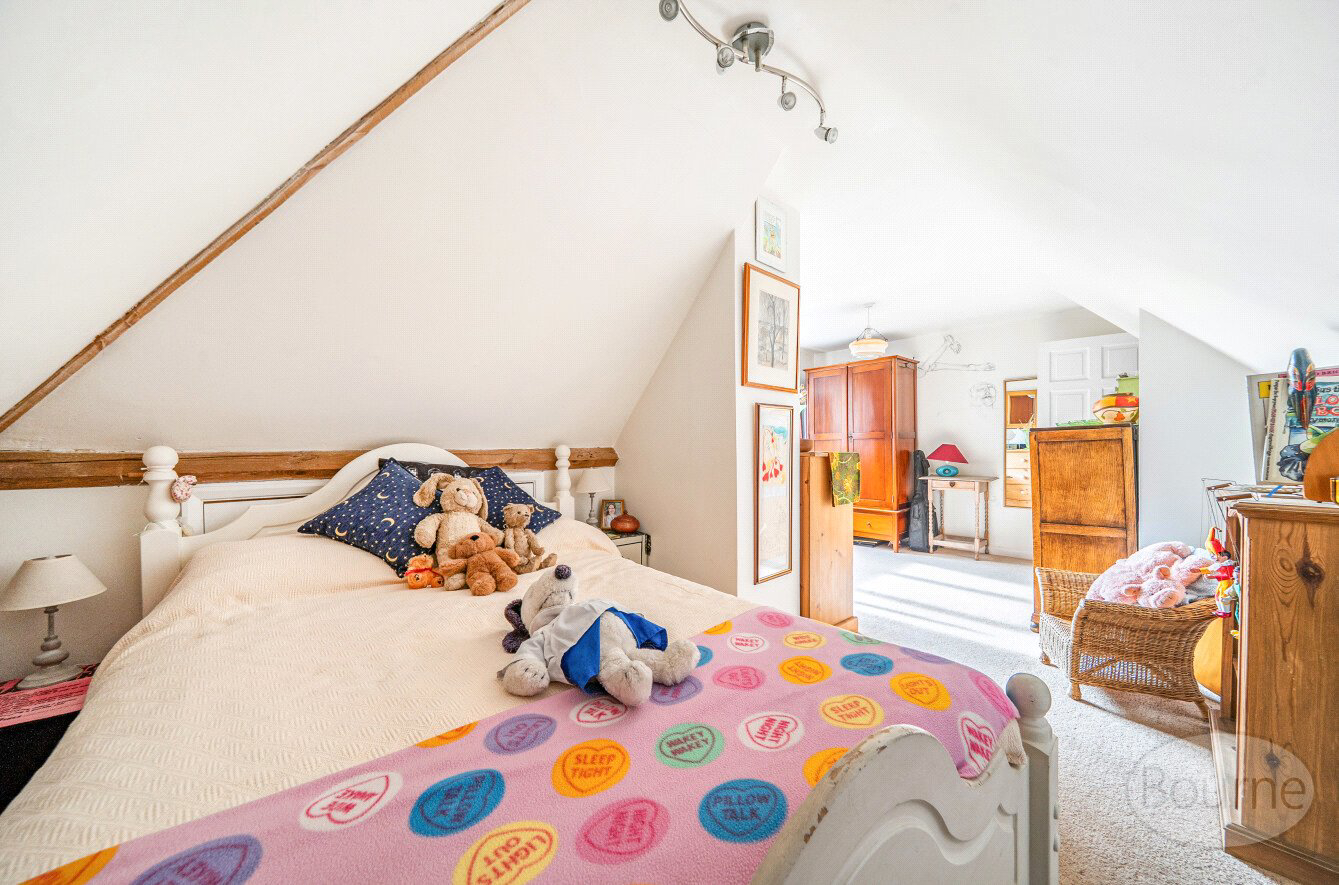 Torberry Drive, Petersfield, Hampshire, GU31, photo 14