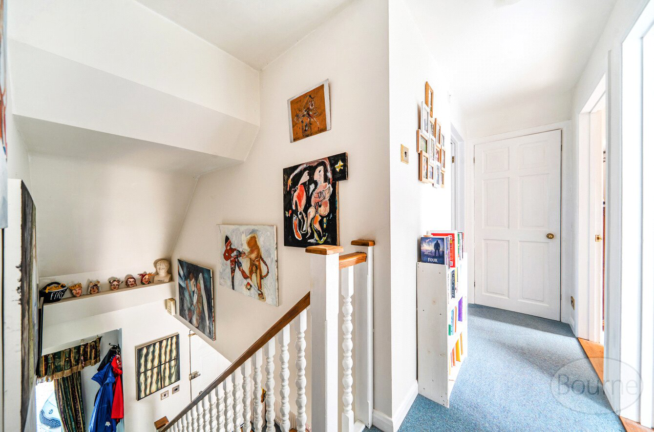 Torberry Drive, Petersfield, Hampshire, GU31, photo 18