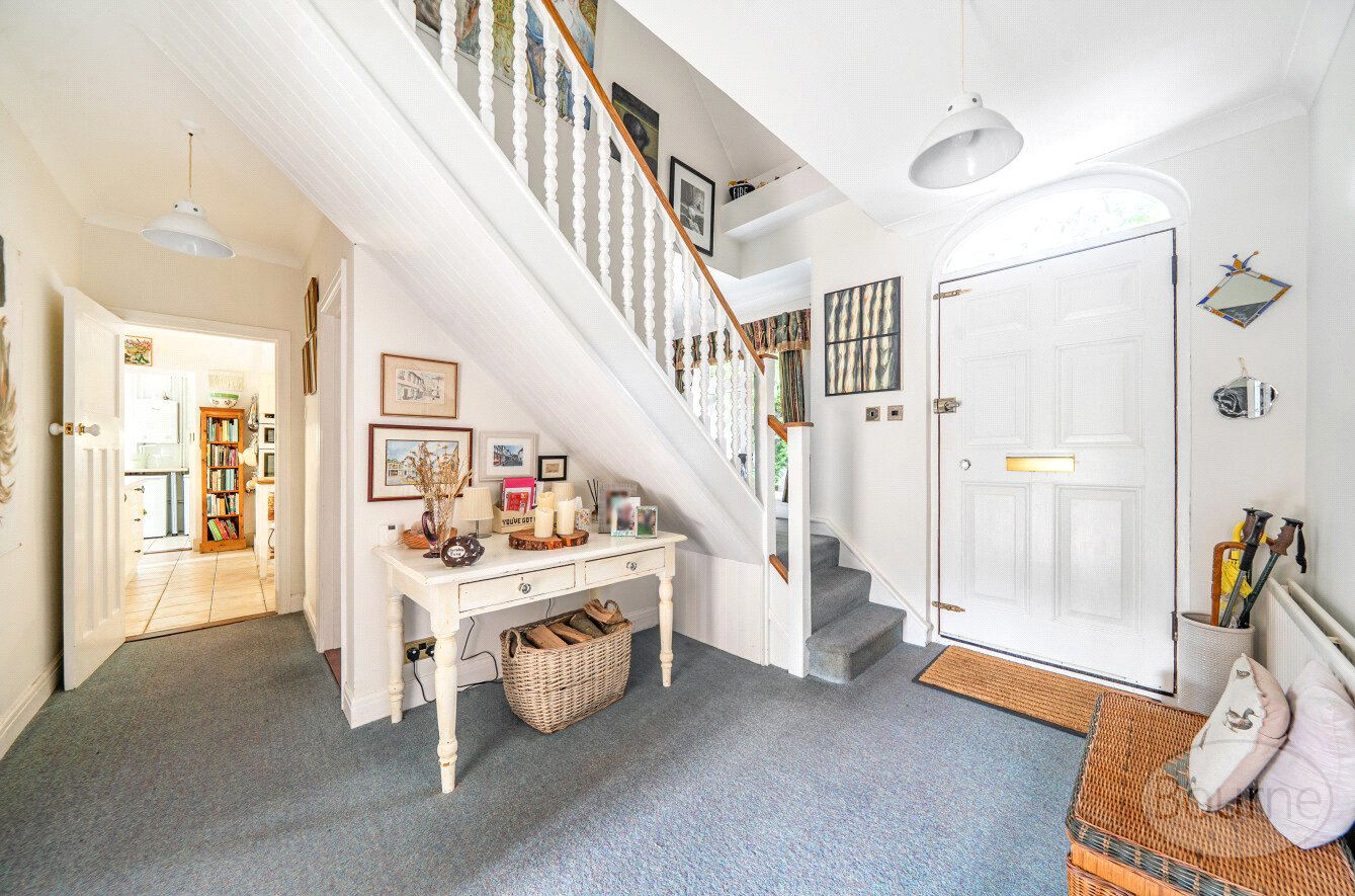 Torberry Drive, Petersfield, Hampshire, GU31, photo 13