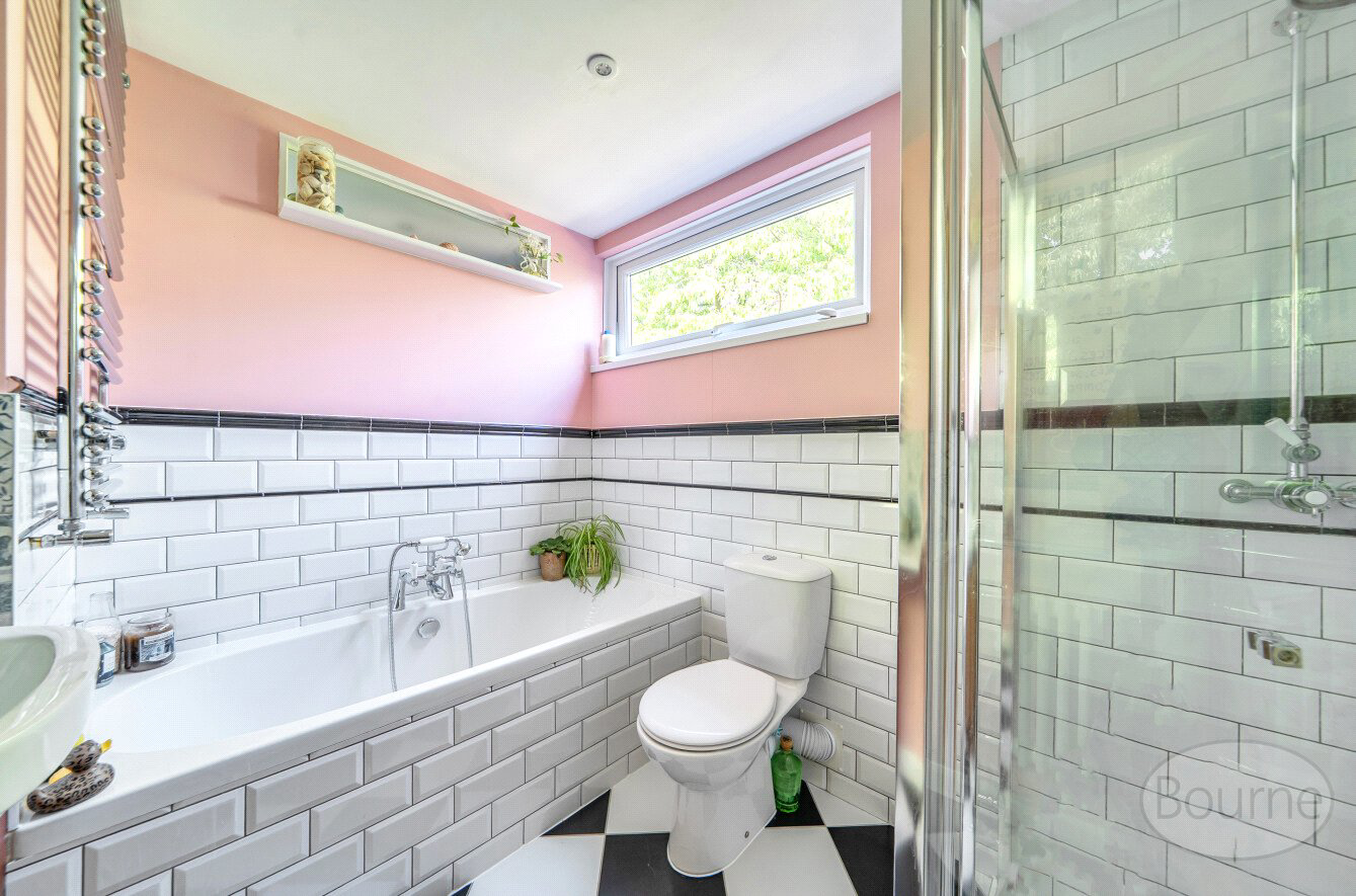 Torberry Drive, Petersfield, Hampshire, GU31, photo 8