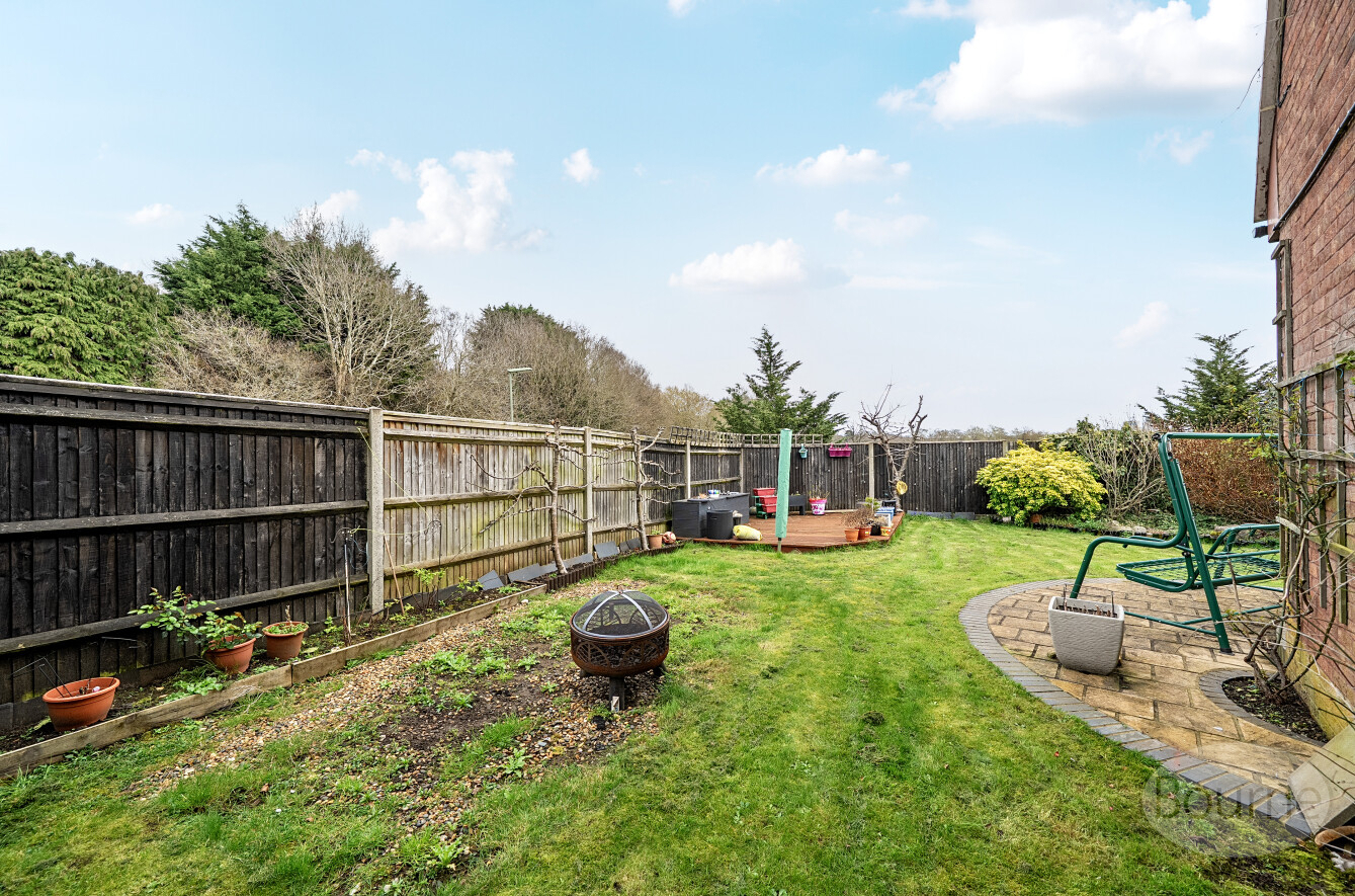 Roundthorn Way, Goldsworth Park, Woking, Surrey, GU21, photo 20