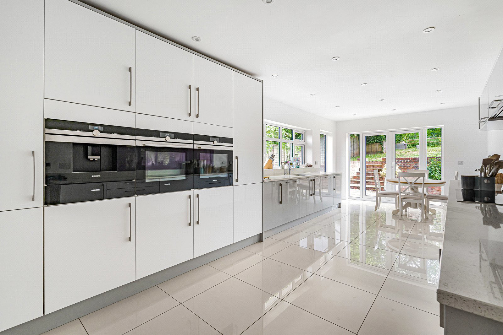 Kings Hill, Beech, Hampshire, GU34, photo 3