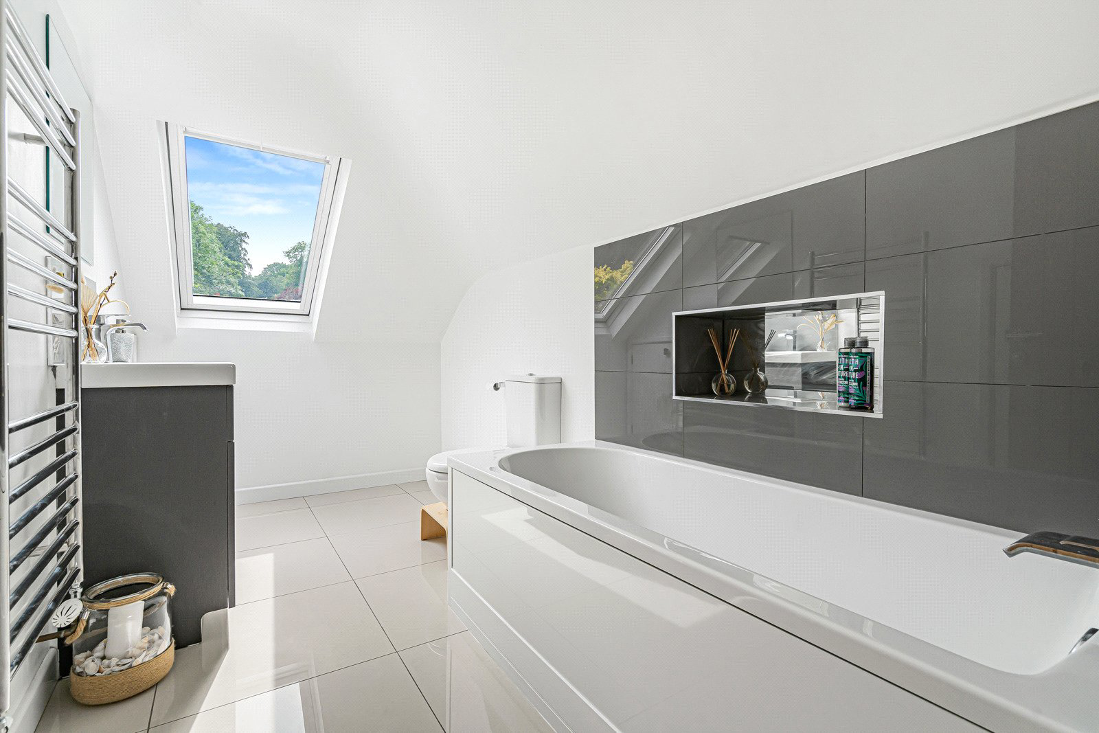 Kings Hill, Beech, Hampshire, GU34, photo 15