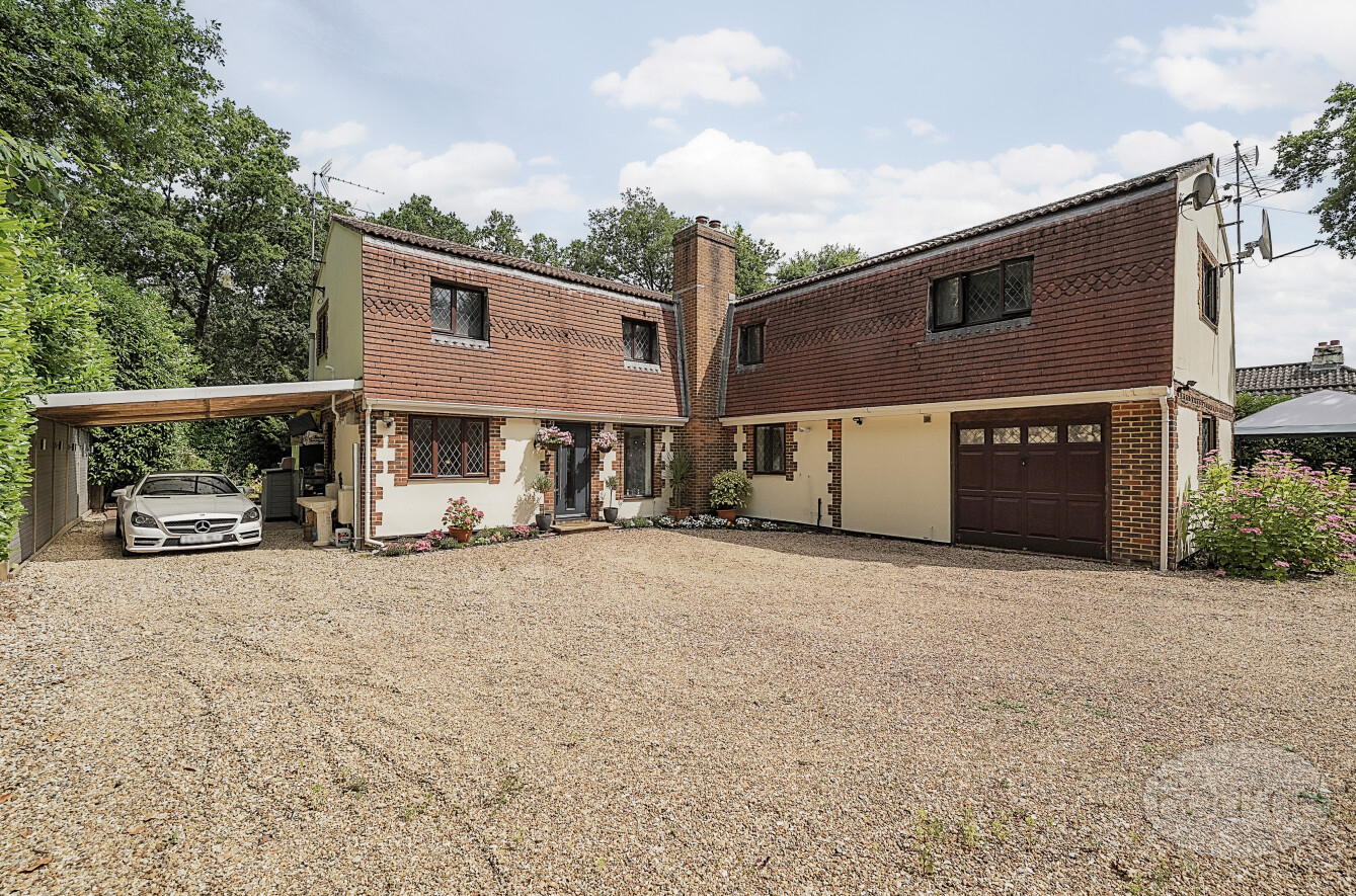 Elm Hill, Normandy, Guildford, Surrey, GU3