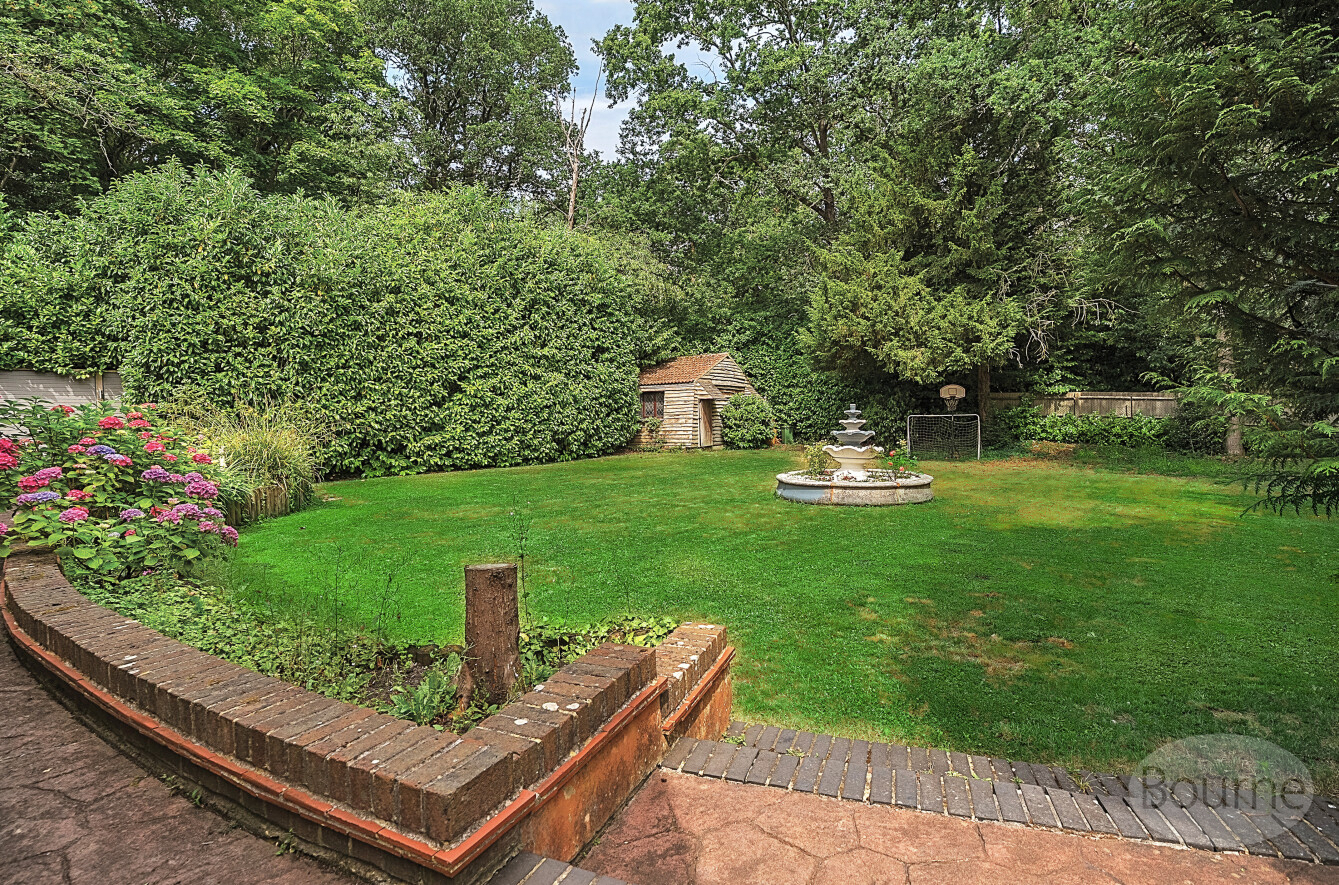 Elm Hill, Normandy, Guildford, Surrey, GU3, photo 26