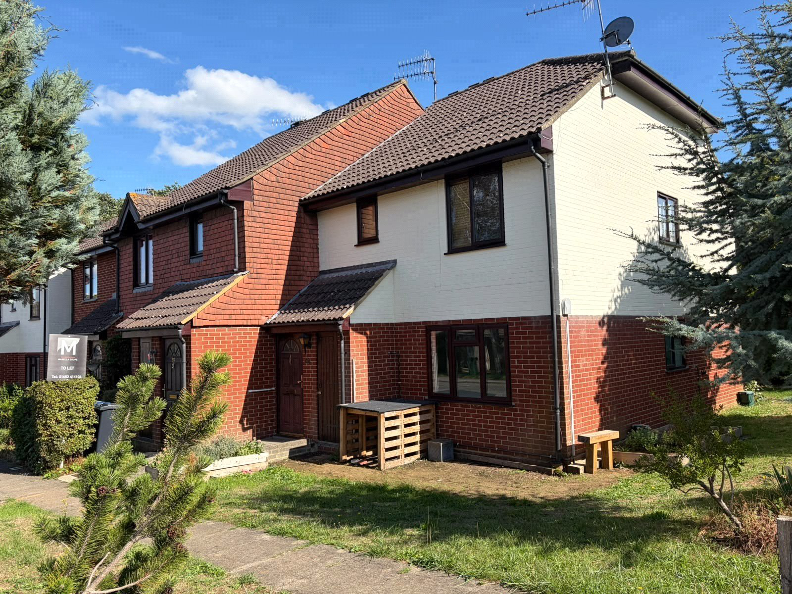 Ladycross, Milford, Godalming, Surrey, GU8