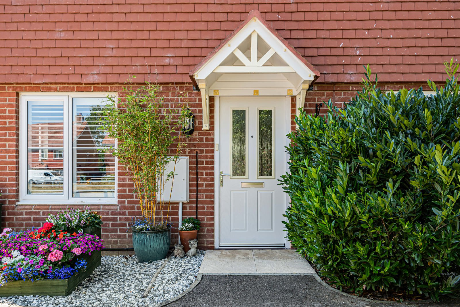 Parsons Way, Tongham, Farnham, Surrey, GU10, photo 12