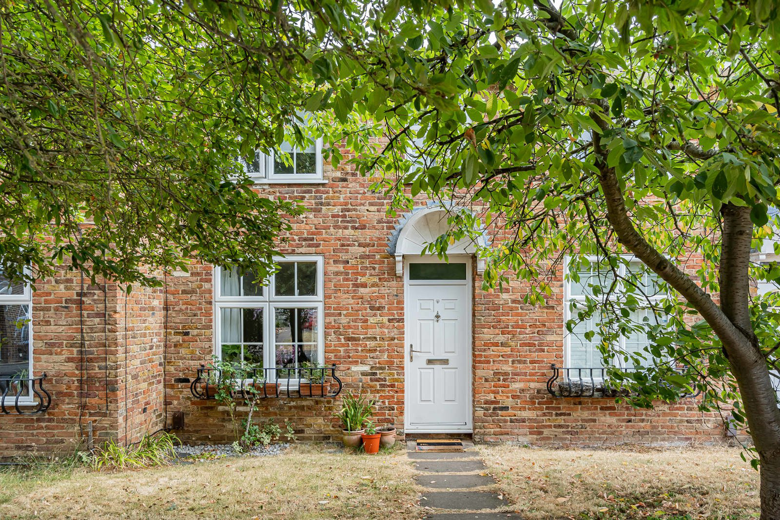 Larkfield, Cobham, Surrey, Surrey, KT11