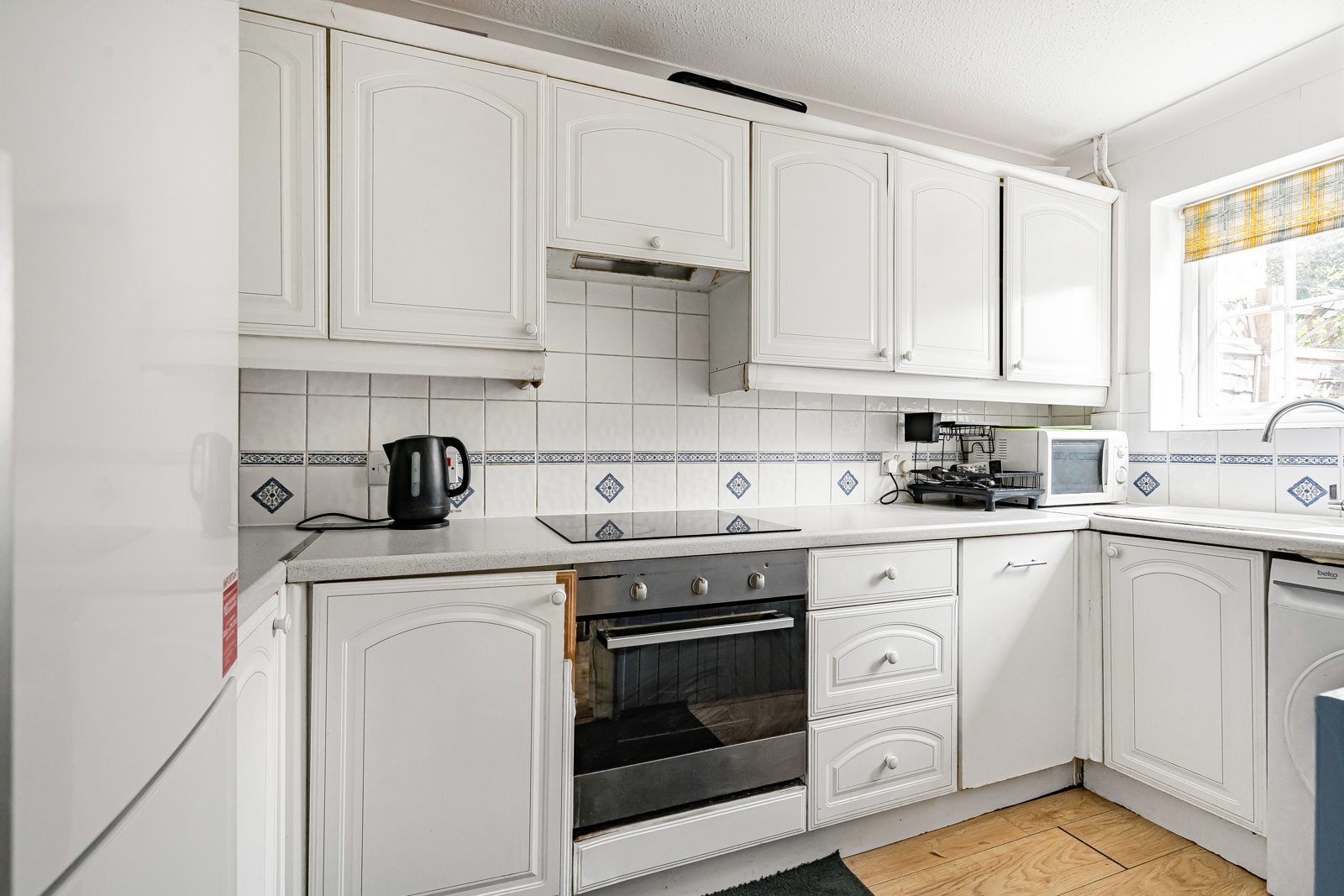 Larkfield, Cobham, Surrey, KT11, photo 2