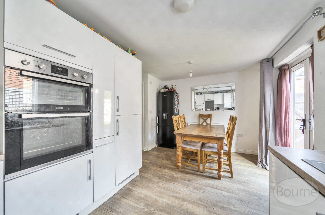 Lowsley Farm Drive, Liphook, Hampshire, GU30, photo 15