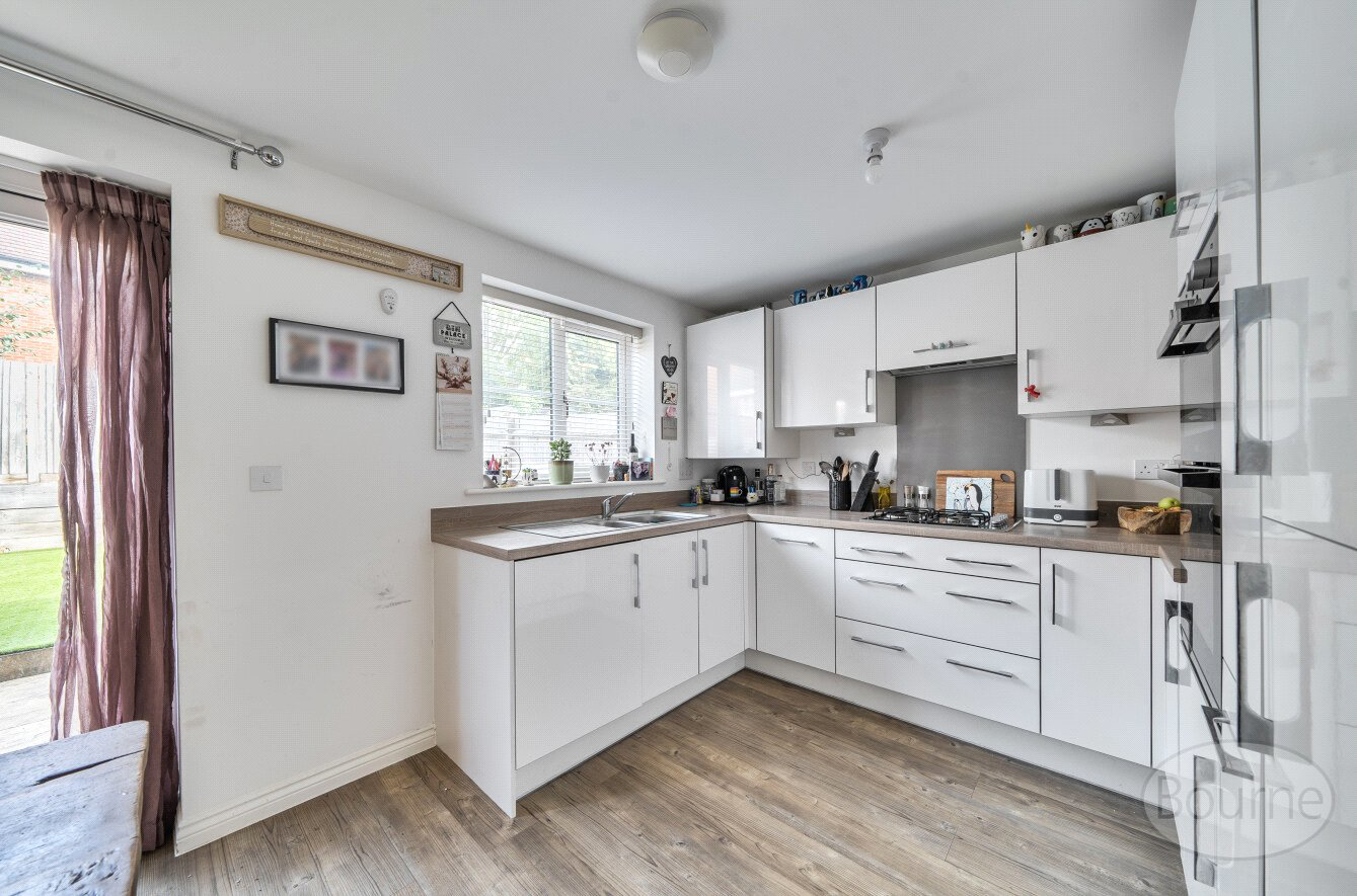 Lowsley Farm Drive, Liphook, Hampshire, GU30, photo 16