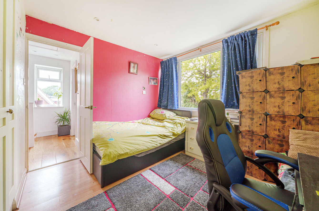 Ferndale, Guildford, Surrey, GU3, photo 5