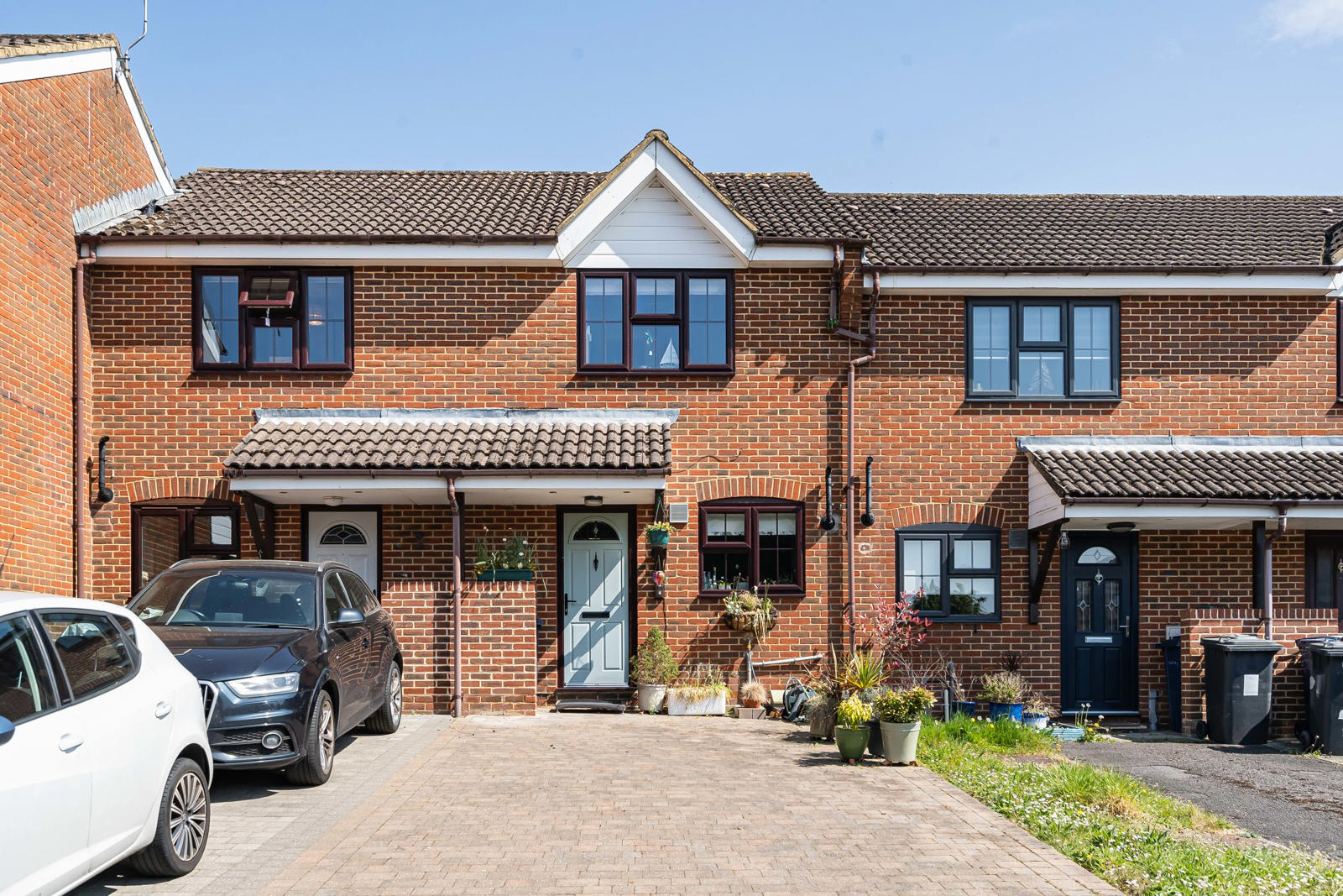 Hurlands Place, Farnham, Surrey, GU9