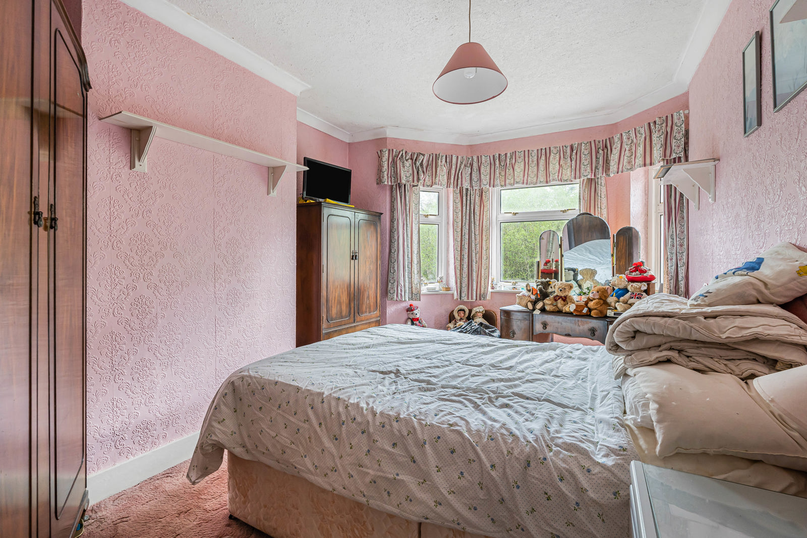 Main Road, Bucks Horn Oak, Farnham, Hampshire, GU10, photo 7