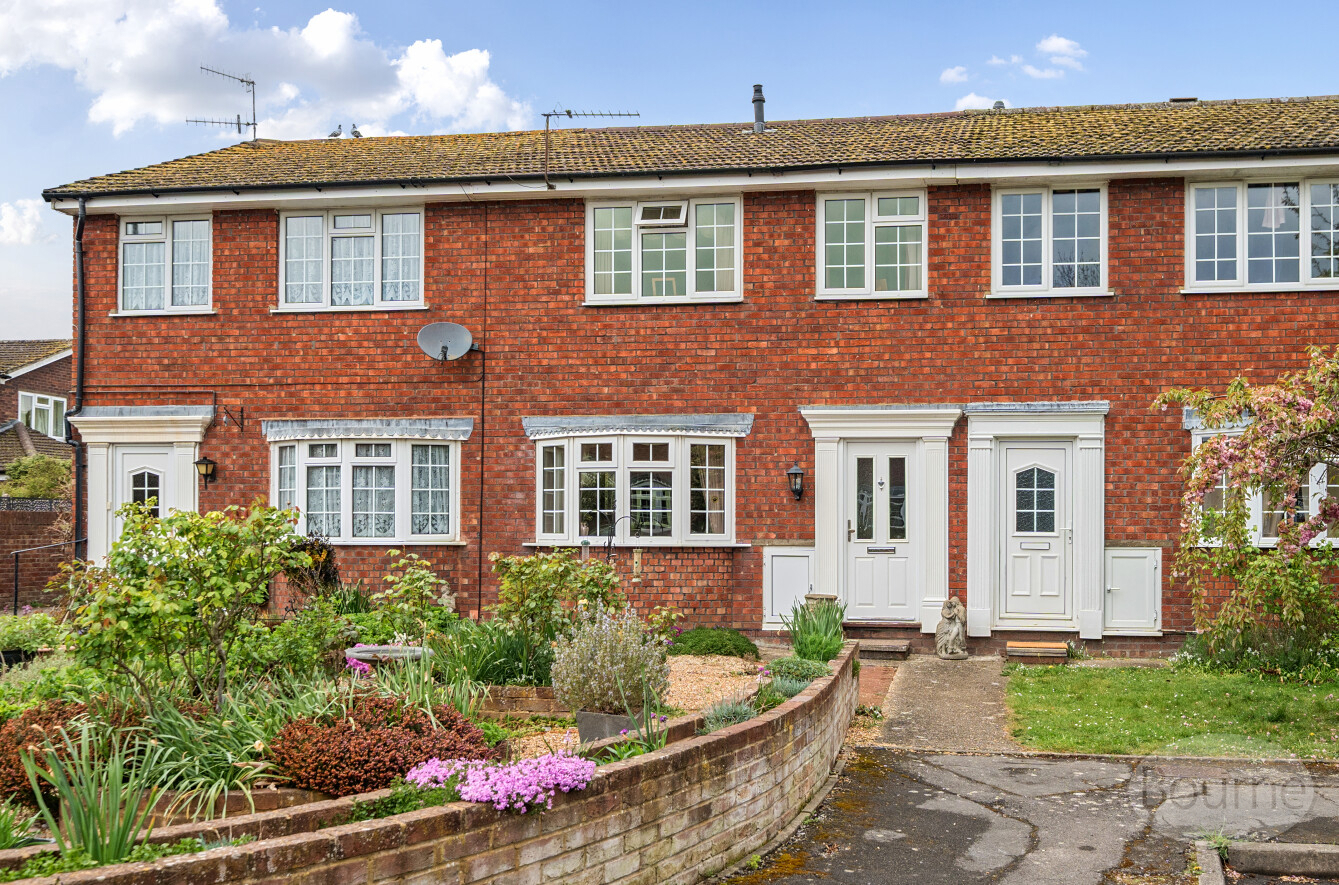 Thorpes Close, Guildford, Surrey, GU2
