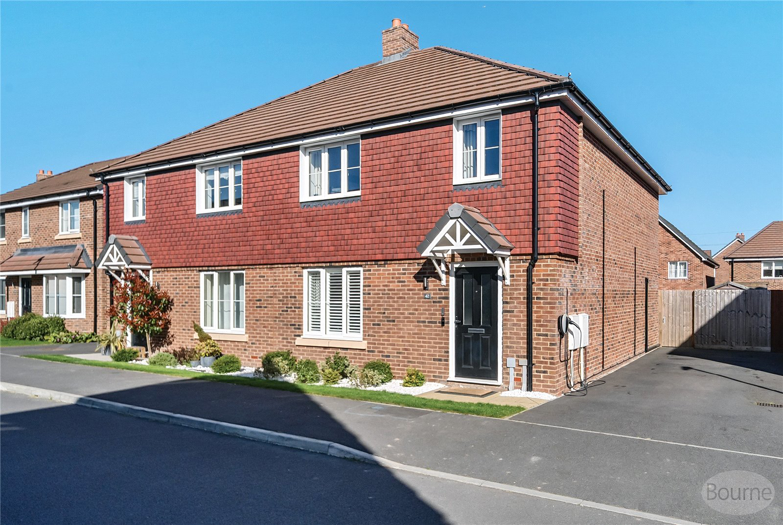 Bartlett Avenue, Badshot Lea, Farnham, Surrey, GU9