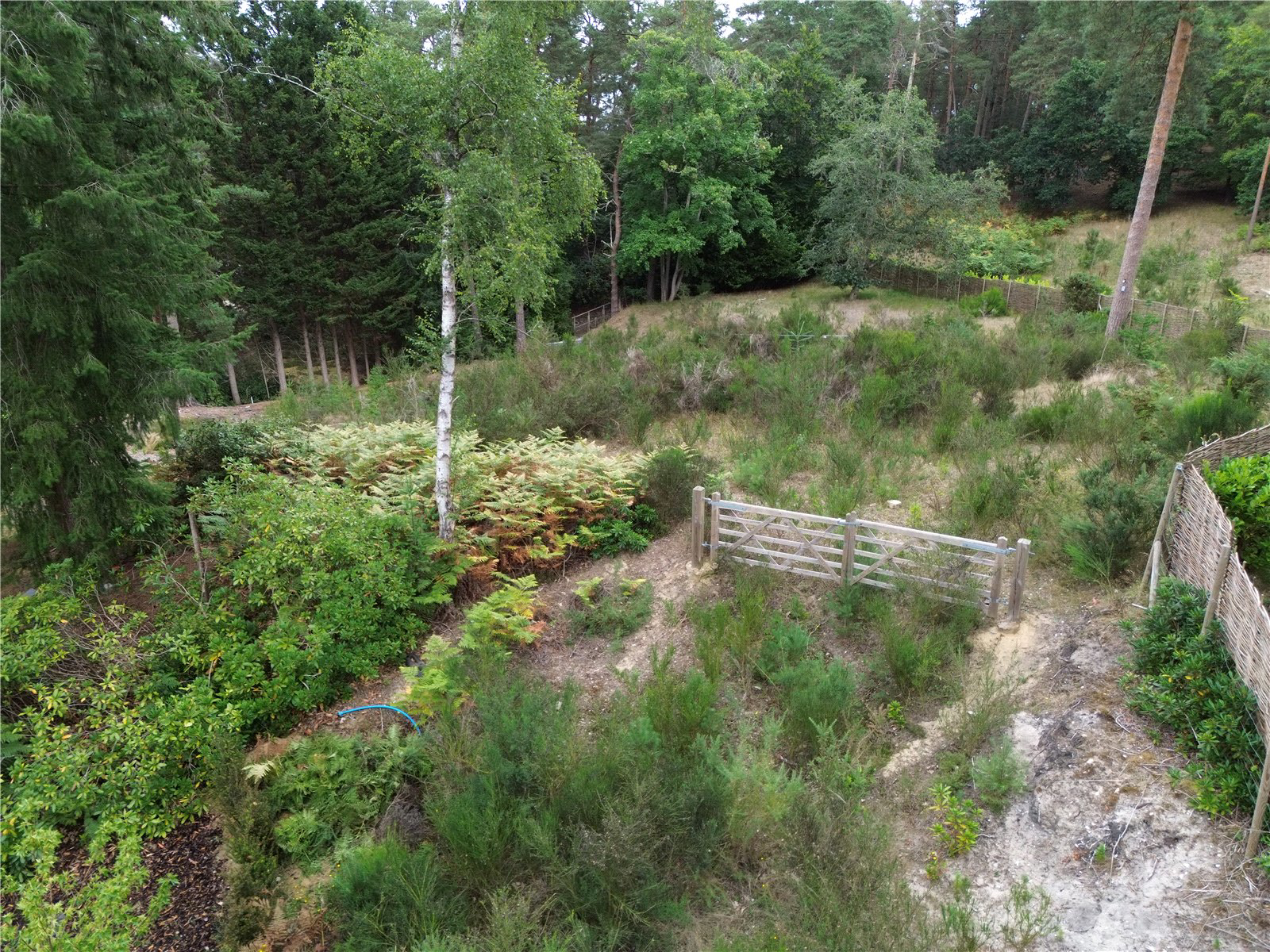 Frensham Road, Lower Bourne, Farnham, Surrey, GU10