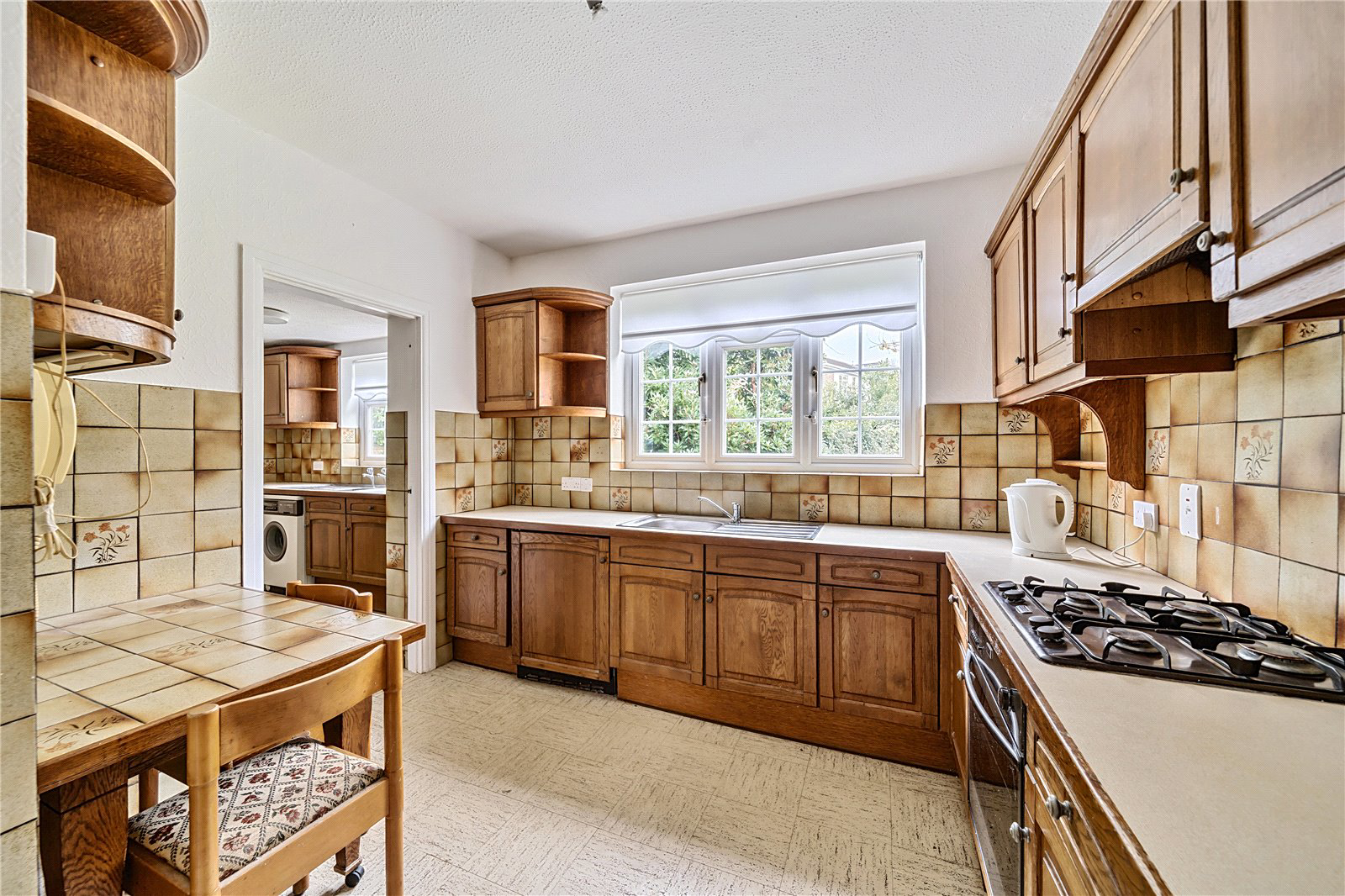 Ruxley Ridge, Claygate, Esher, Surrey, KT10, photo 3