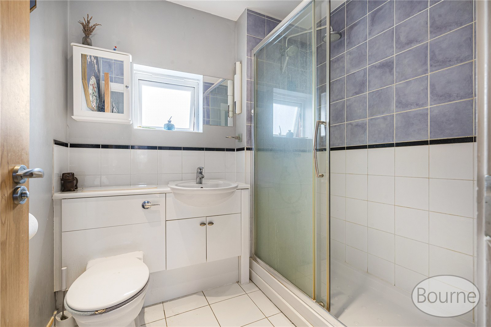 Henderson Avenue, Guildford, Surrey, GU2, photo 8