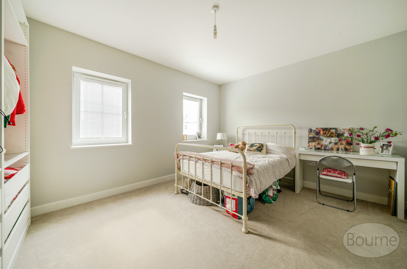 Cottage Walk, Godalming, Surrey, GU7, photo 10
