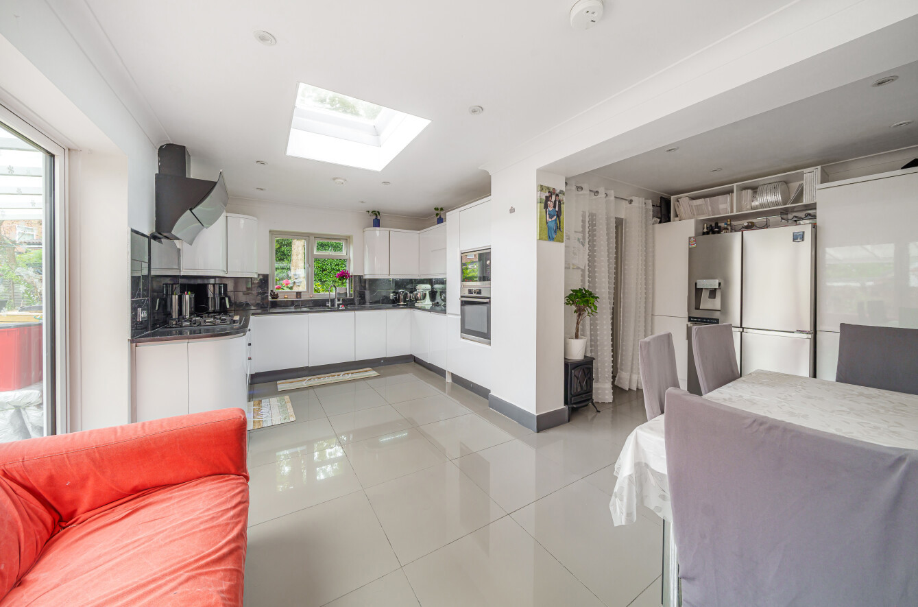 Ferndale, Guildford, Surrey, GU3, photo 4