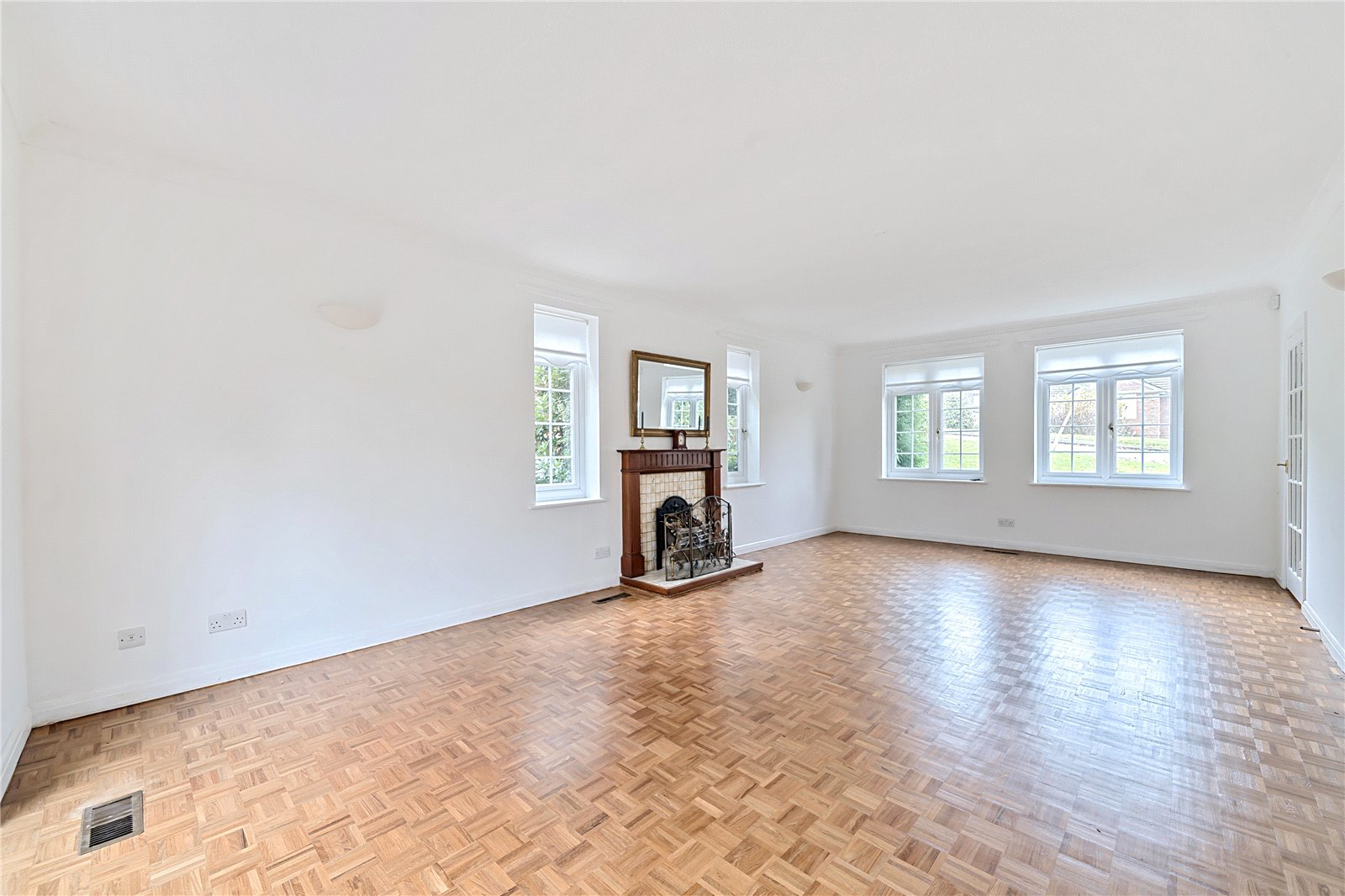 Ruxley Ridge, Claygate, Esher, Surrey, KT10, photo 5