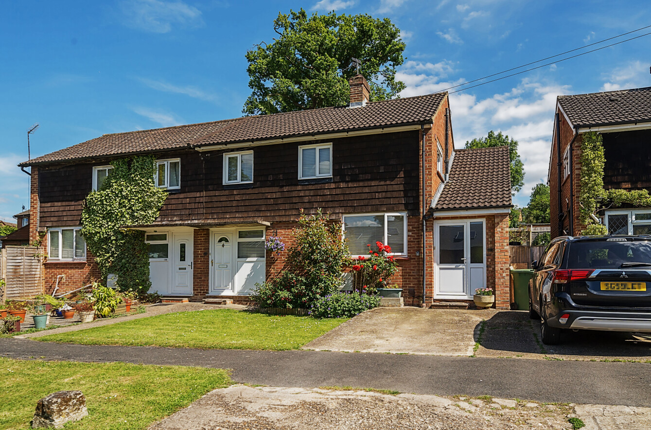 Great Goodwin Drive, Guildford, Surrey, GU1