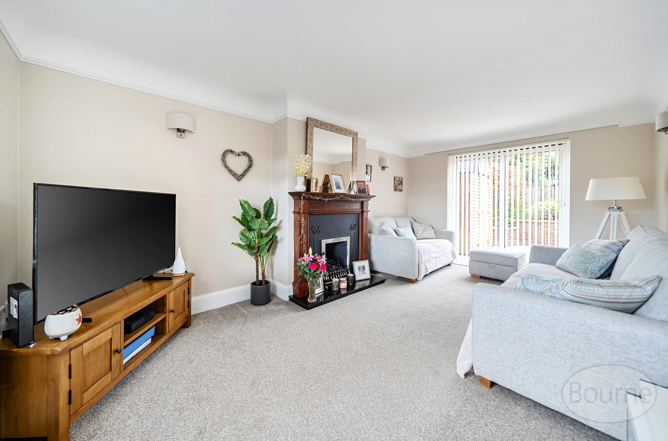 South Lane, Clanfield, Waterlooville, Hampshire, PO8, photo 15