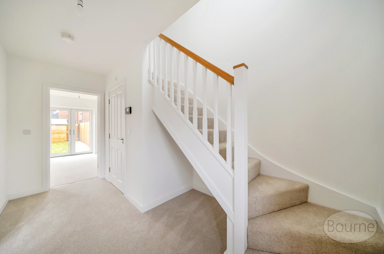 Florence Close, Send, Woking, Surrey, GU23, photo 6