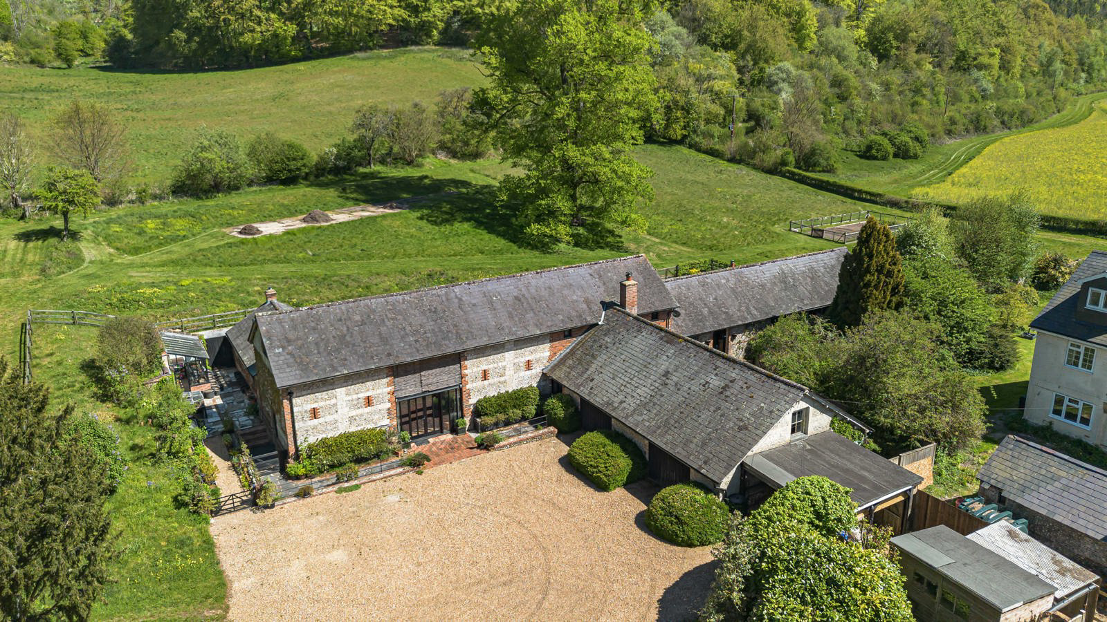 Basingstoke Road, Shalden, Alton, Hampshire, GU34, photo 23