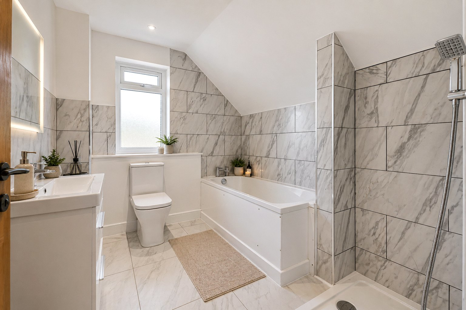 Windsor Road, Medstead, Alton, Hampshire, GU34, photo 8