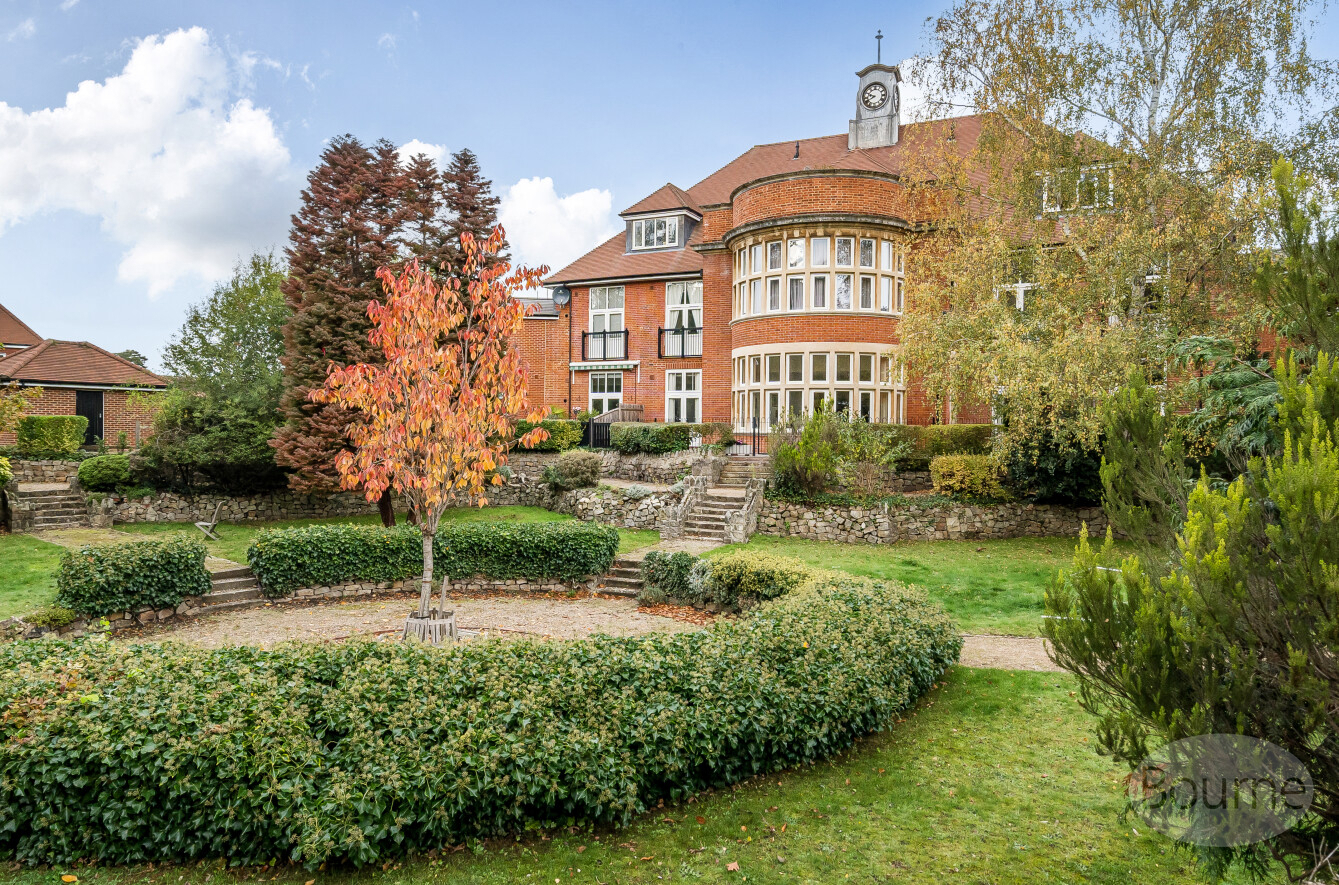 Swallowtail Grove, Frimley, Camberley, Surrey, GU16
