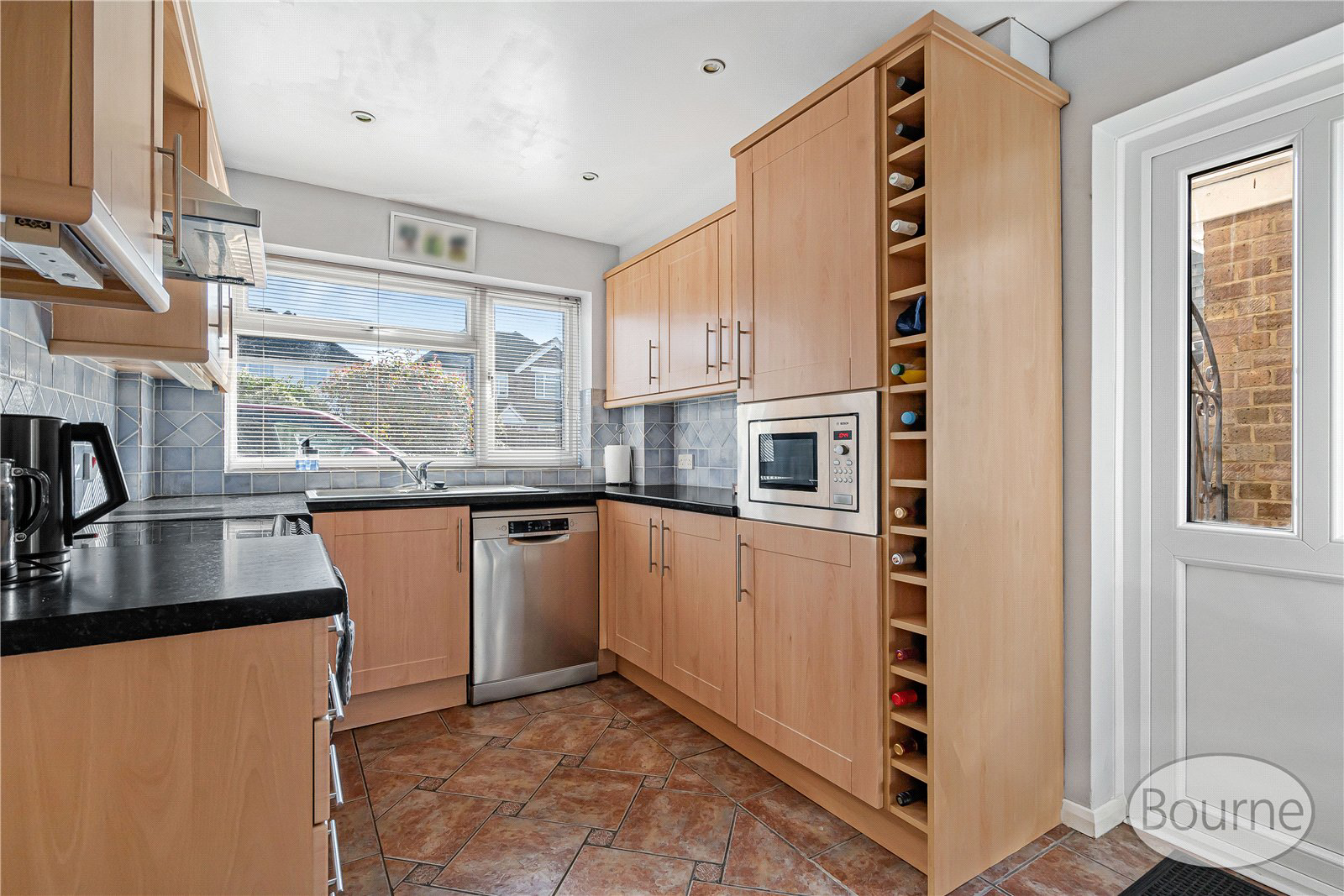 Chobham Road, Knaphill, Woking, Surrey, GU21, photo 4