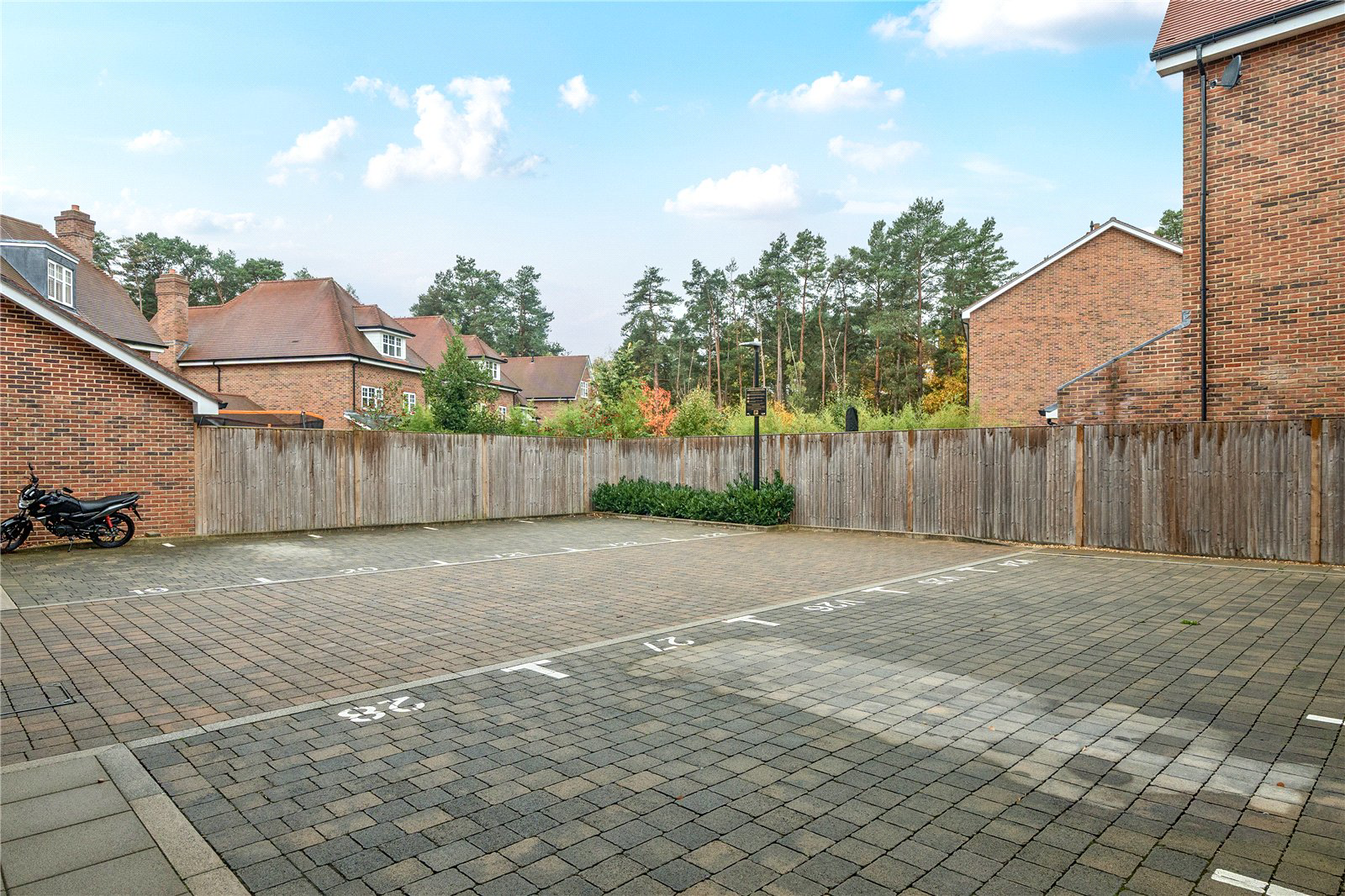 Pyestock Way, Fleet, Hampshire, GU51, photo 15