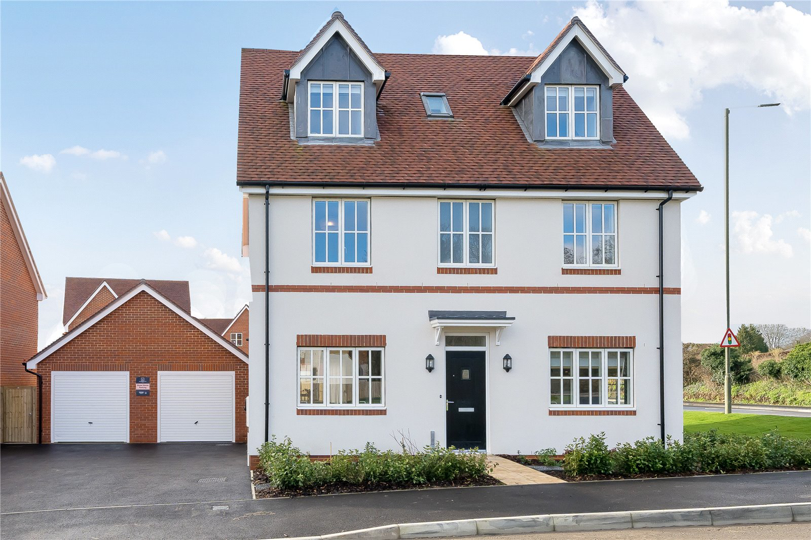 Old Portsmouth Road, Artington, Guildford, Surrey, GU3