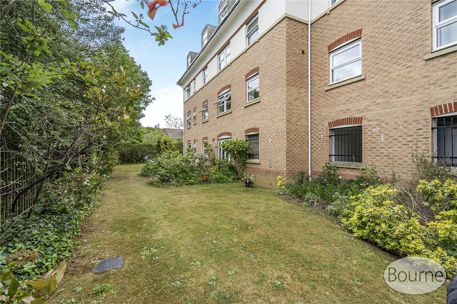 Hipley Street, Old Woking, Woking, Surrey, GU22, photo 11