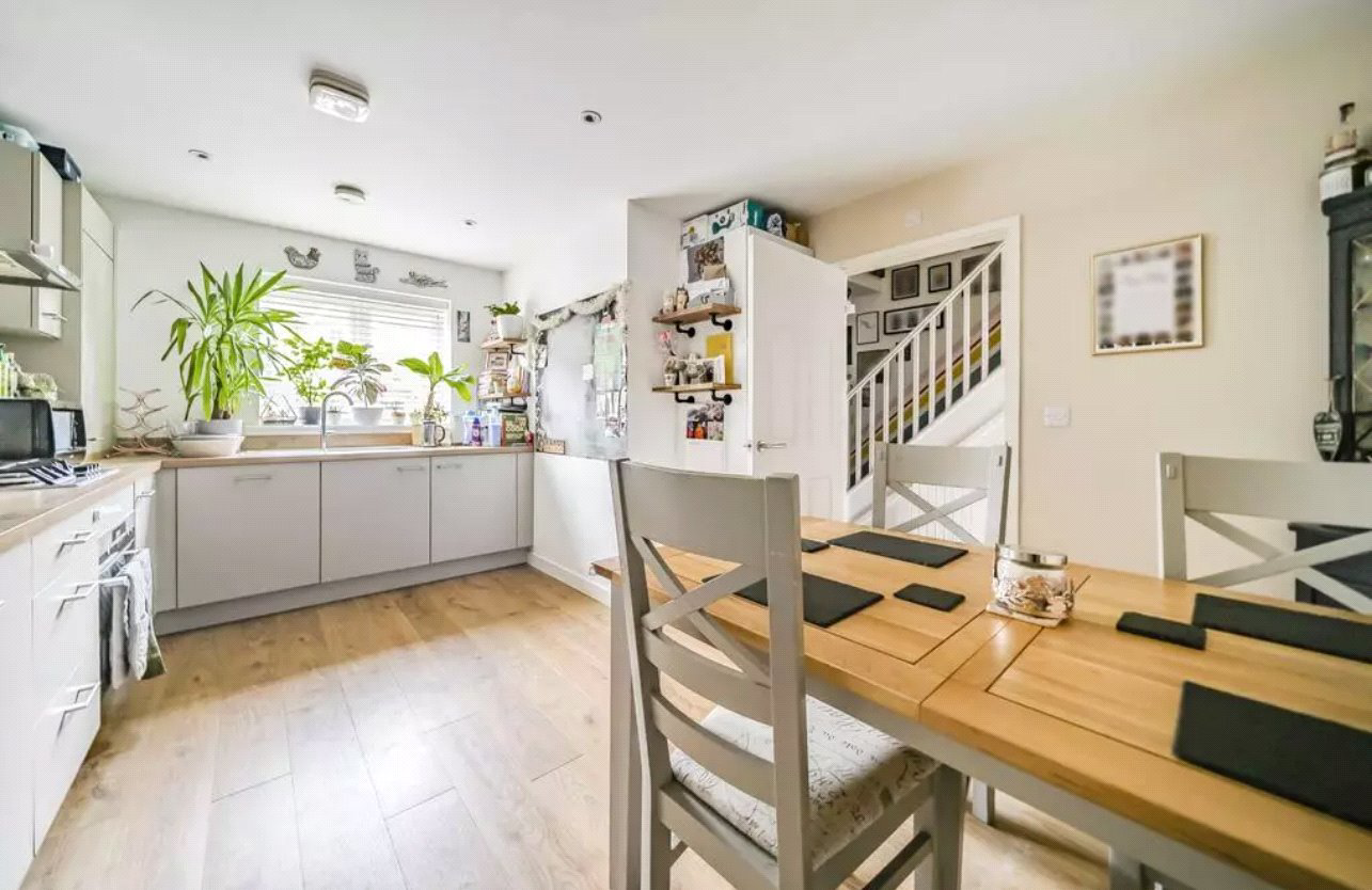 Weyburn Lane, Elstead, Godalming, Surrey, GU8, photo 3