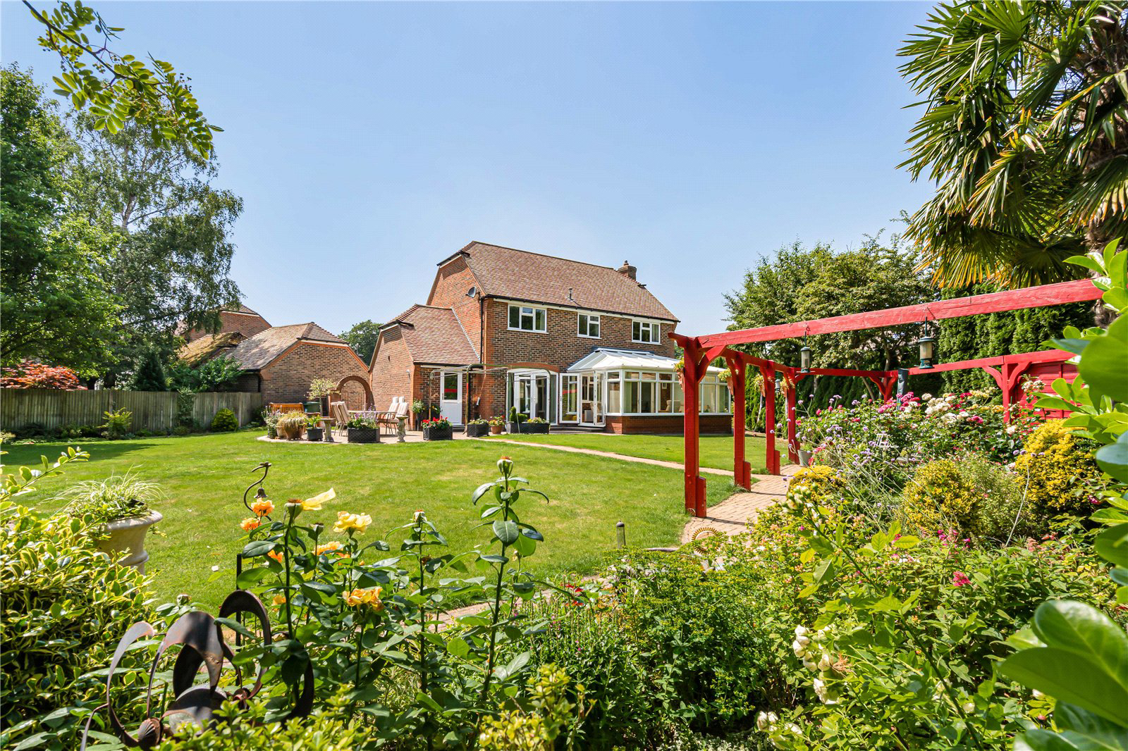 Broadhurst, Farnborough, Hampshire, GU14