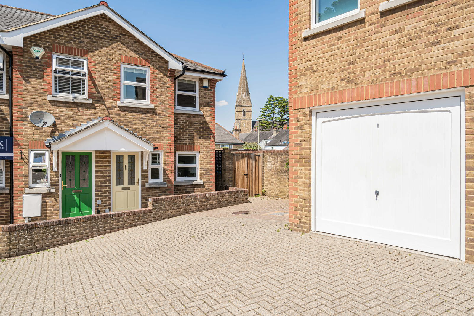 Heather Place, Esher, Surrey, KT10