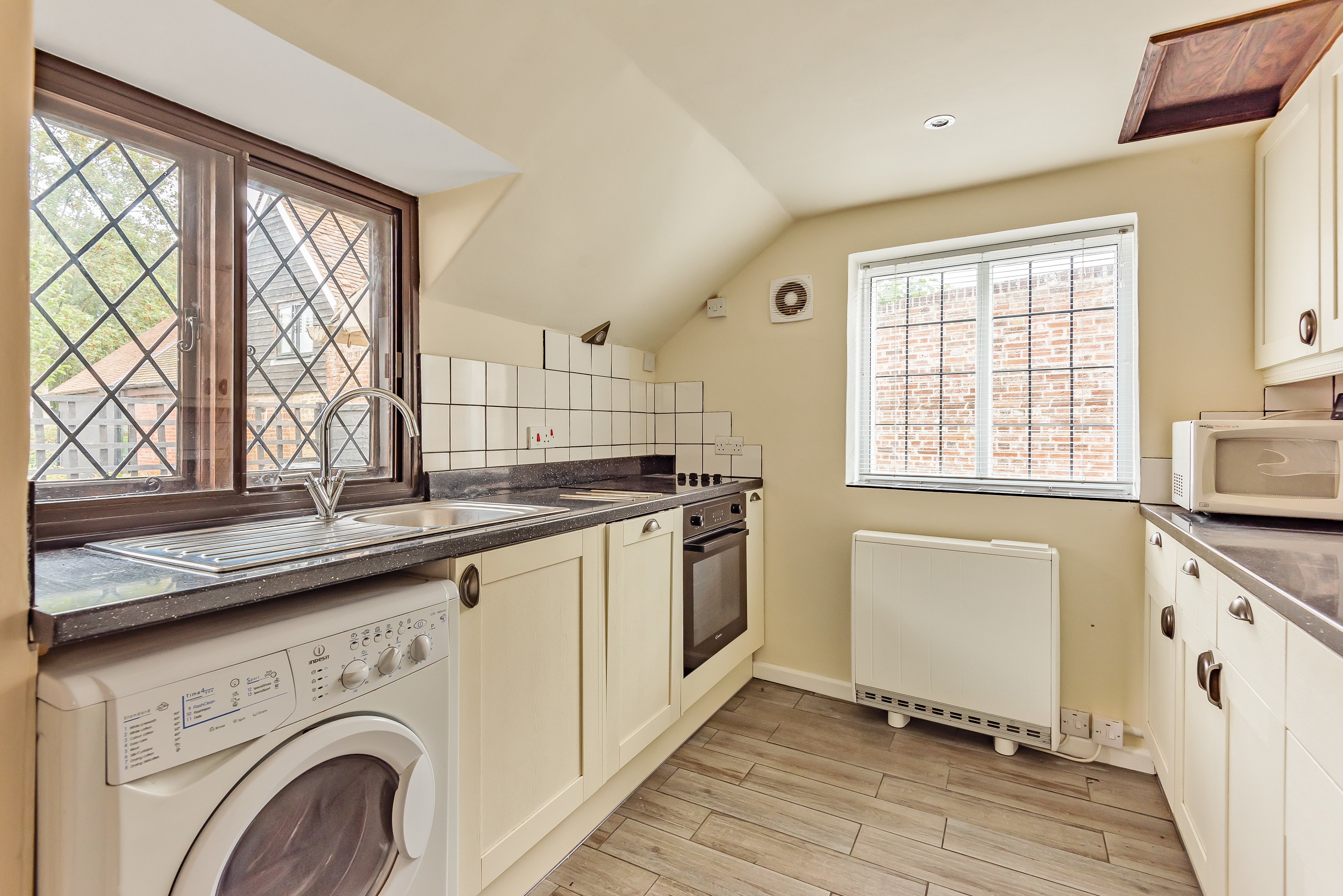 The Street, Shalford, Guildford, Surrey, GU4, photo 5