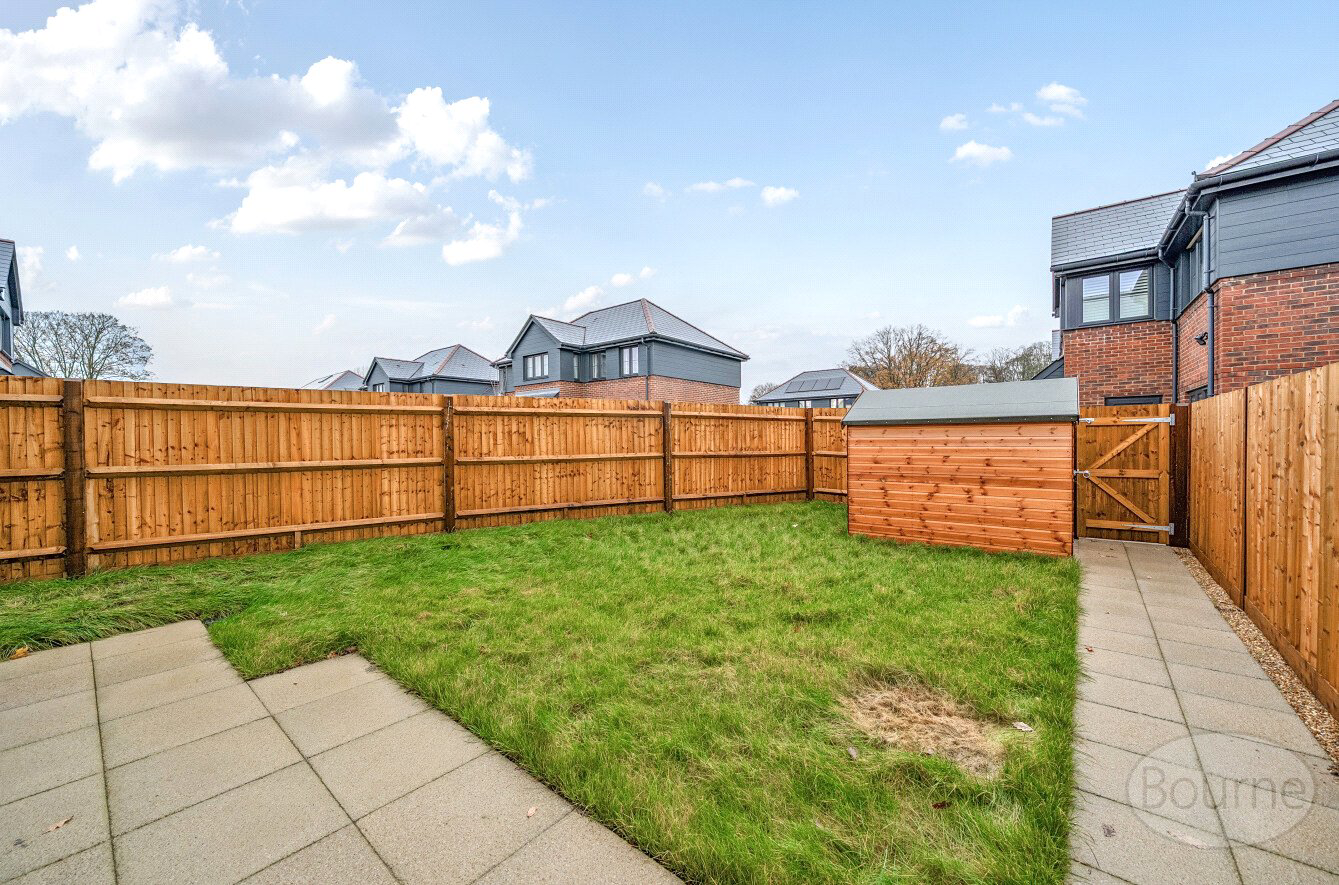 Florence Close, Send, Woking, Surrey, GU23, photo 13