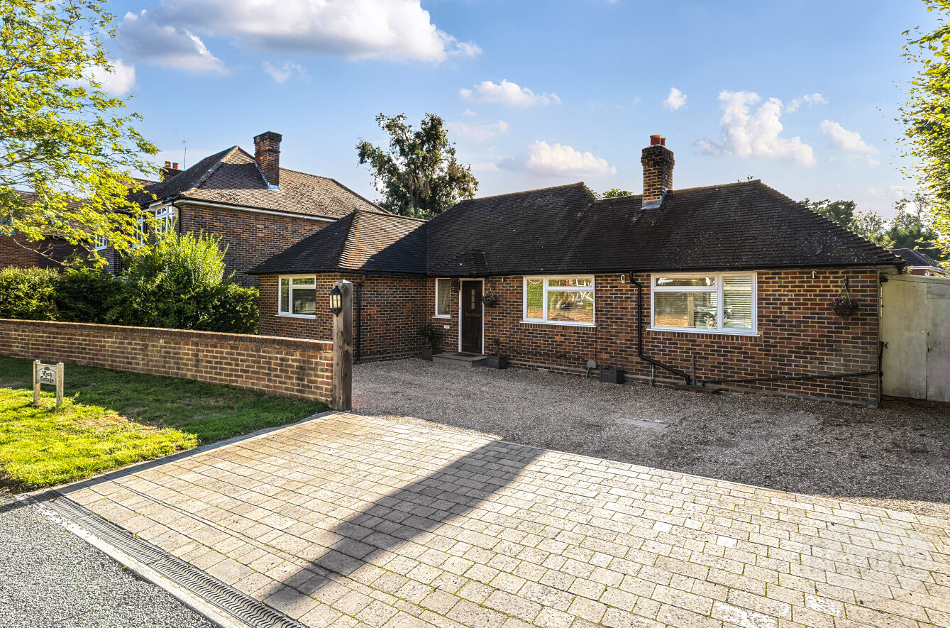 Wych Hill Way, Woking, Surrey, GU22