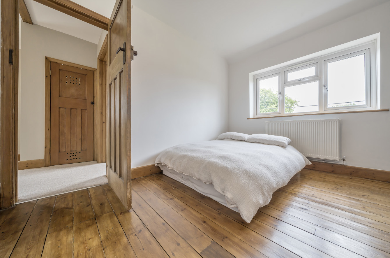 Oak Hill, Wood Street Village, Guildford, Surrey, GU3, photo 9