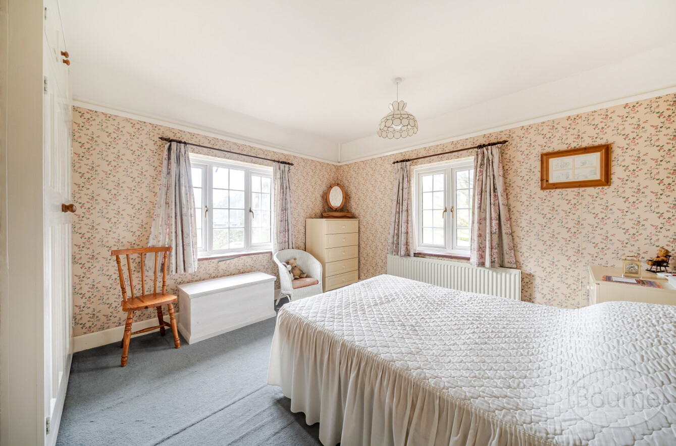 Hale House Lane, Churt, Farnham, Surrey, GU10, photo 7