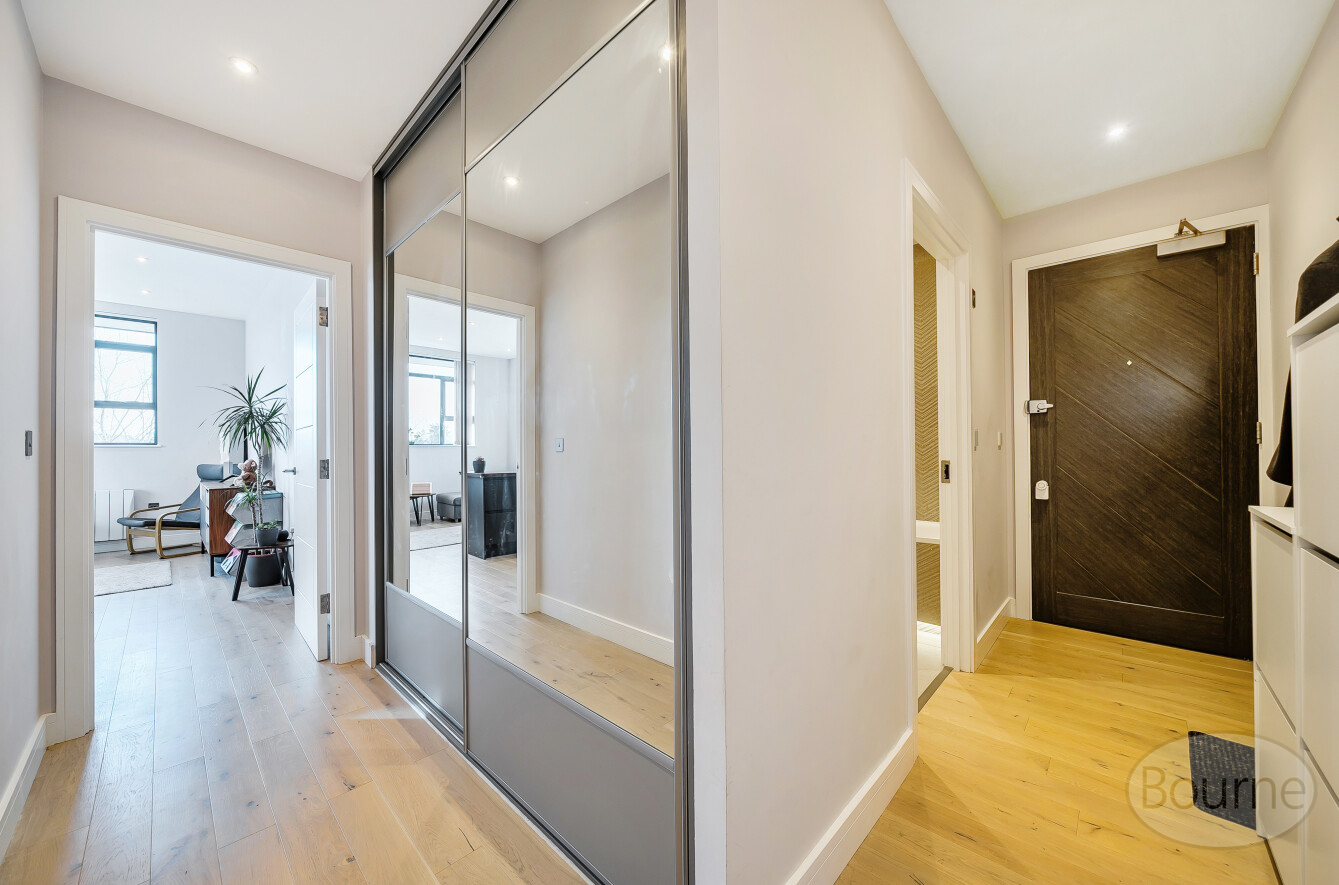 Albert Drive, Woking, Surrey, GU21, photo 6