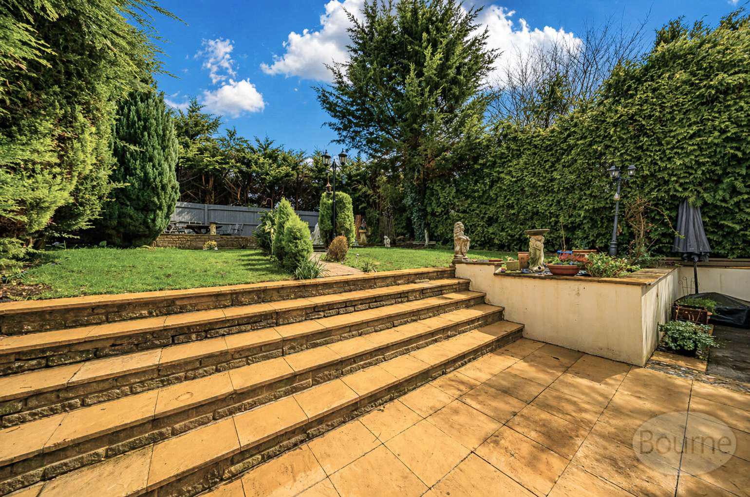 Frog Grove Lane, Wood Street Village, Guildford, Surrey, GU3, photo 17