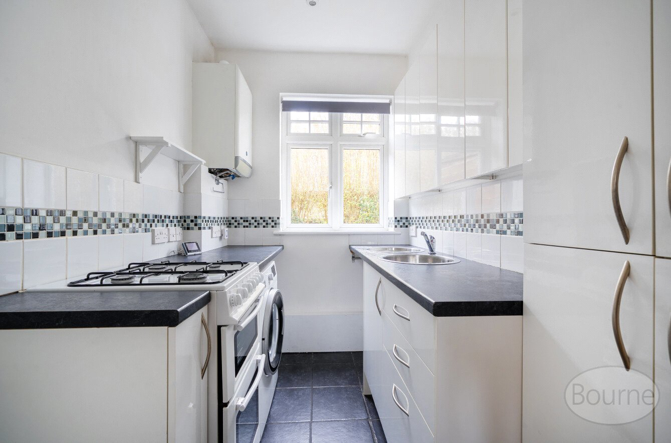 Forest Road, Liss, Hampshire, GU33, photo 3