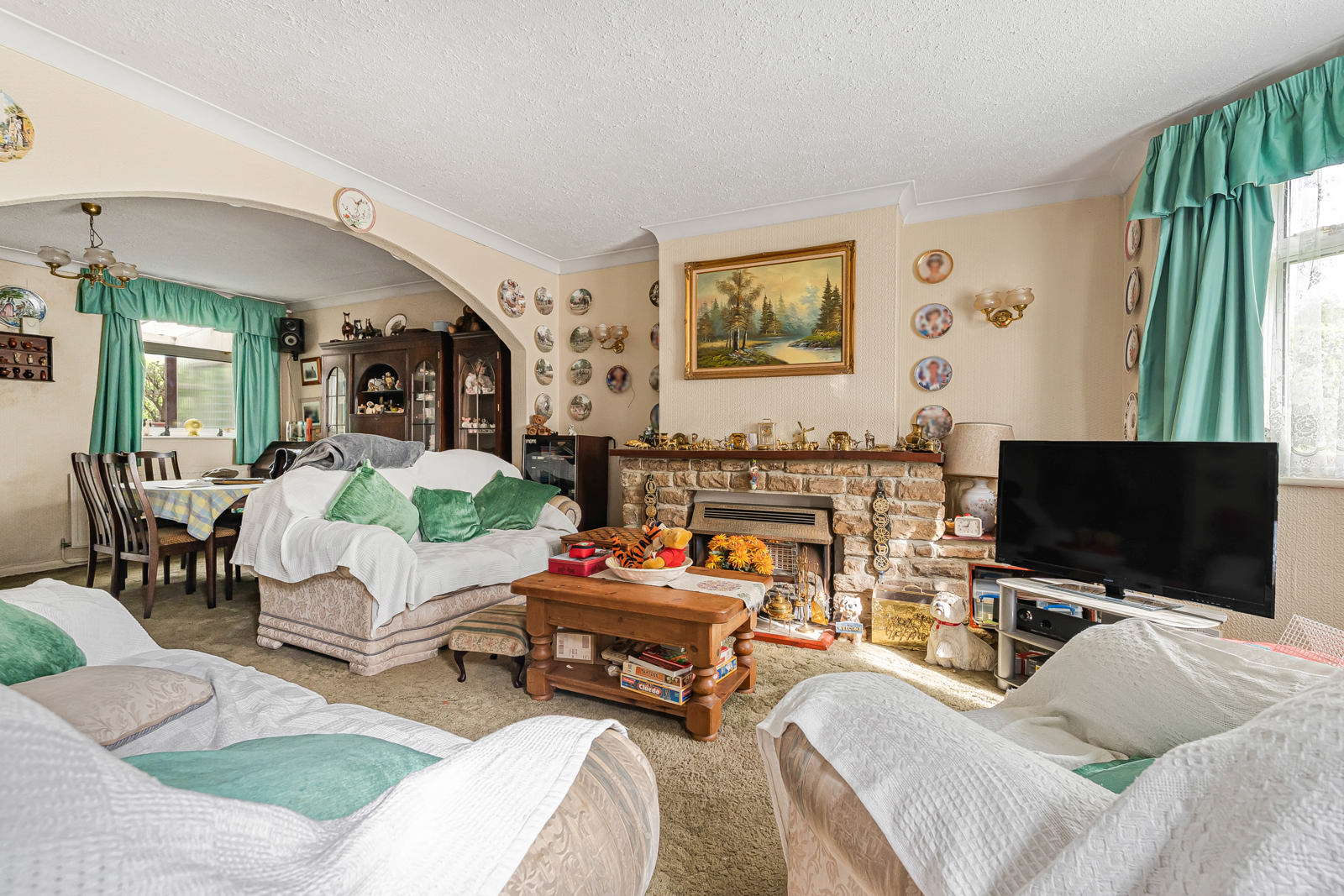 Main Road, Bucks Horn Oak, Farnham, Hampshire, GU10, photo 2